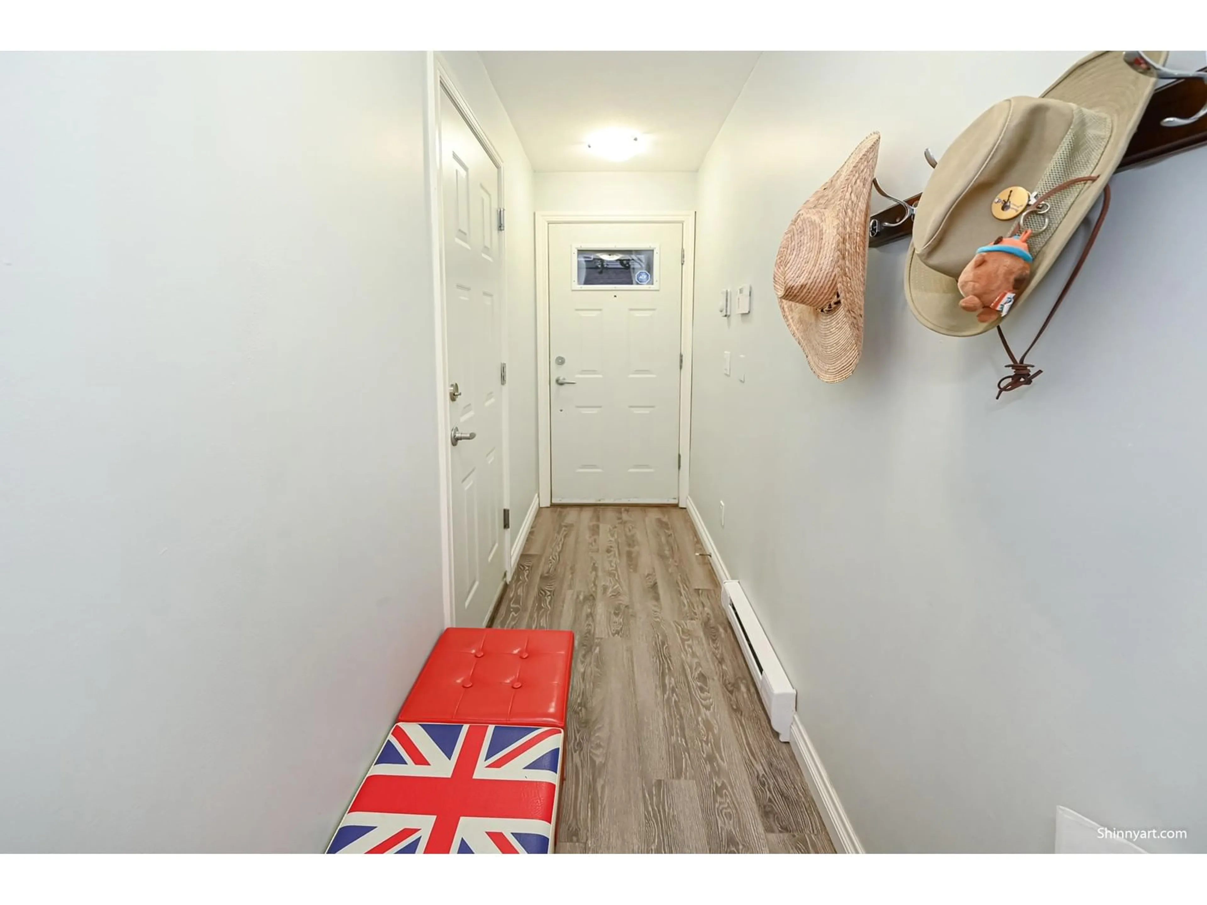 Indoor entryway for 45 - 8726 159, Surrey British Columbia V4N0A8