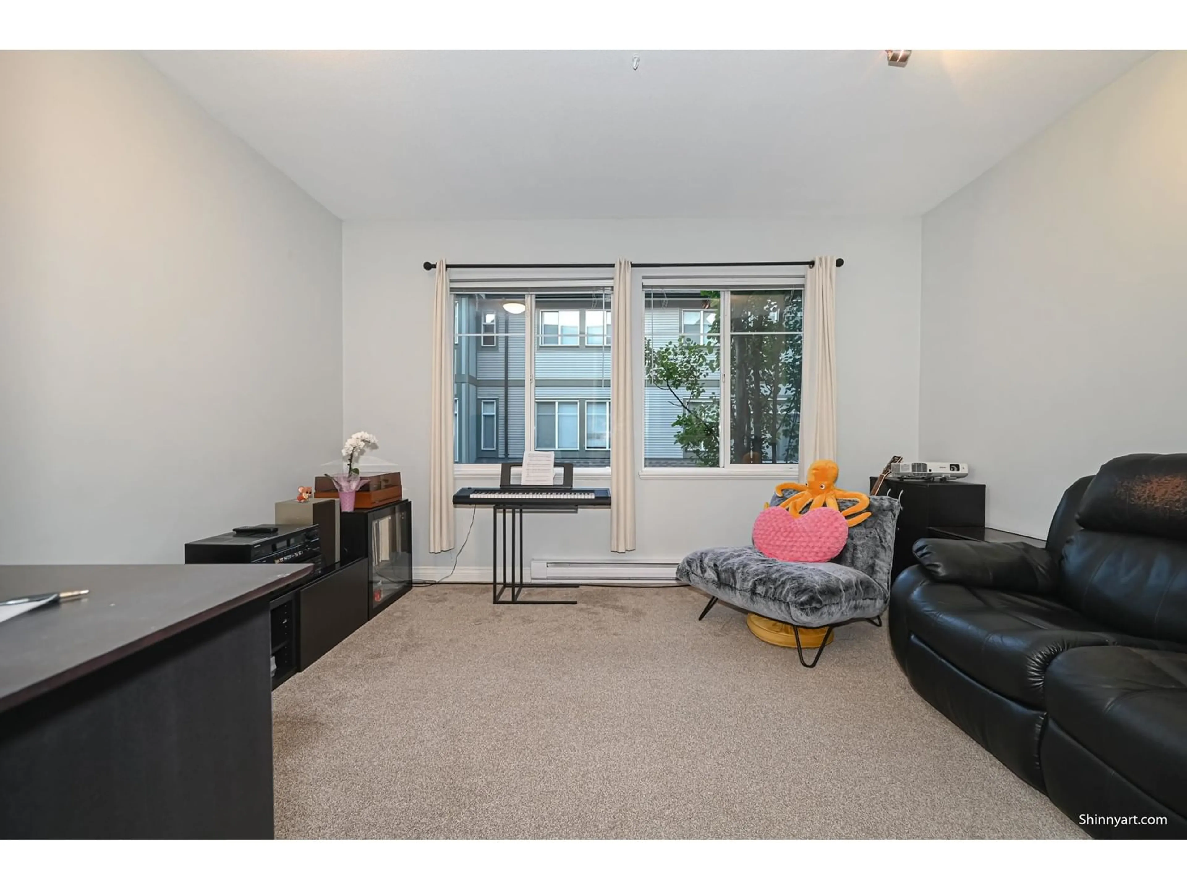 Living room with furniture, unknown for 45 - 8726 159, Surrey British Columbia V4N0A8