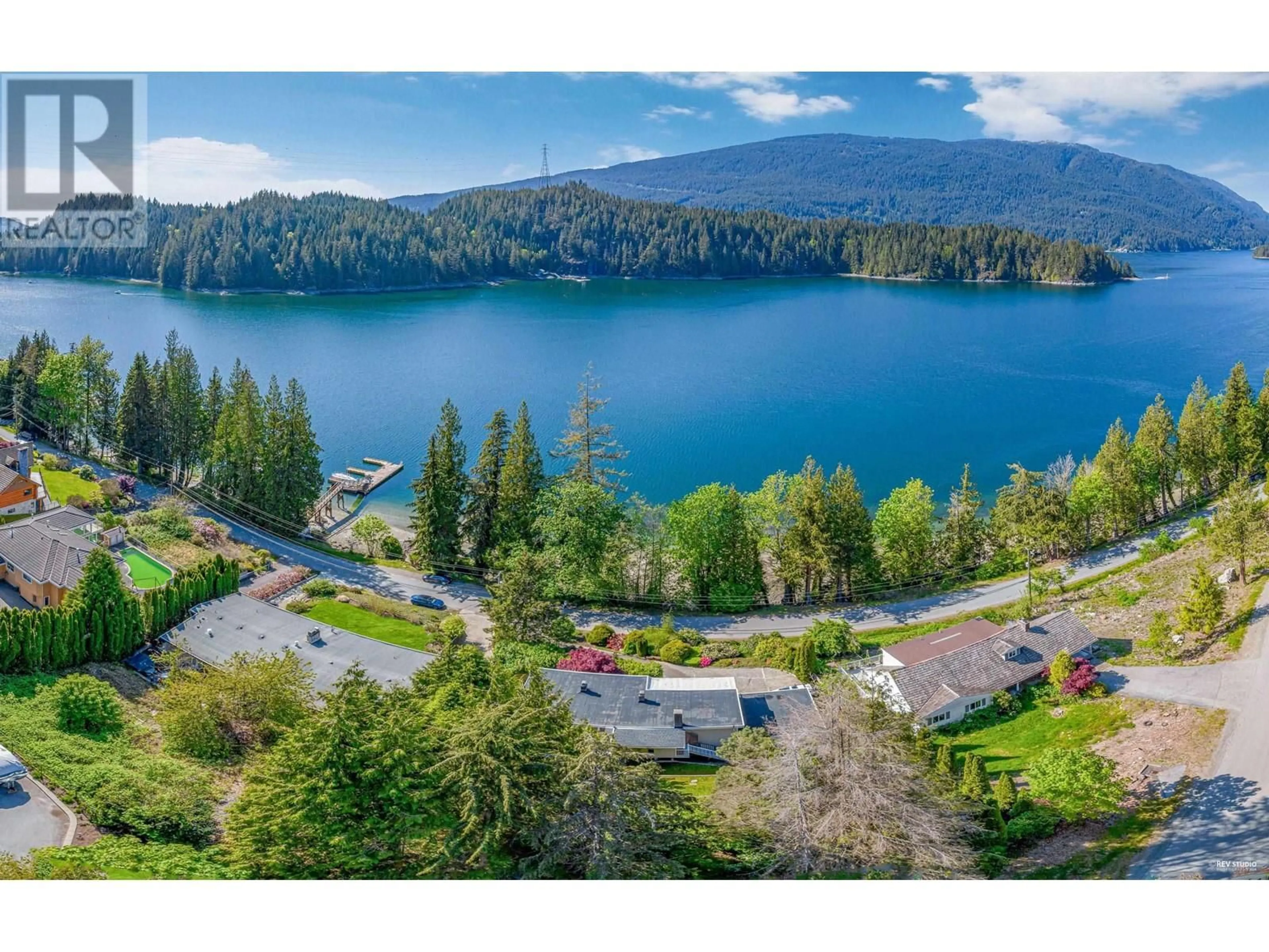 A pic from outside/outdoor area/front of a property/back of a property/a pic from drone, water/lake/river/ocean view for 3658 MARINE AVENUE, Belcarra British Columbia V3H4R8