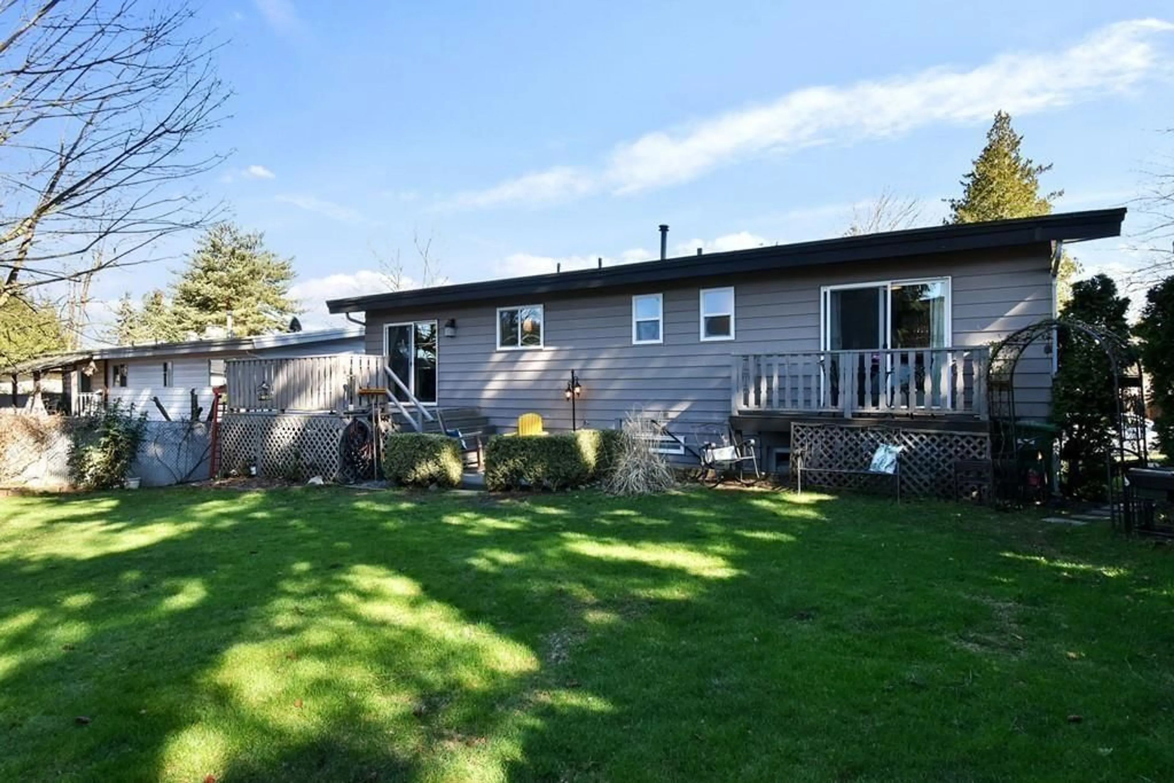 Unknown for 3847 LINDSAY, Abbotsford British Columbia V2S7A2
