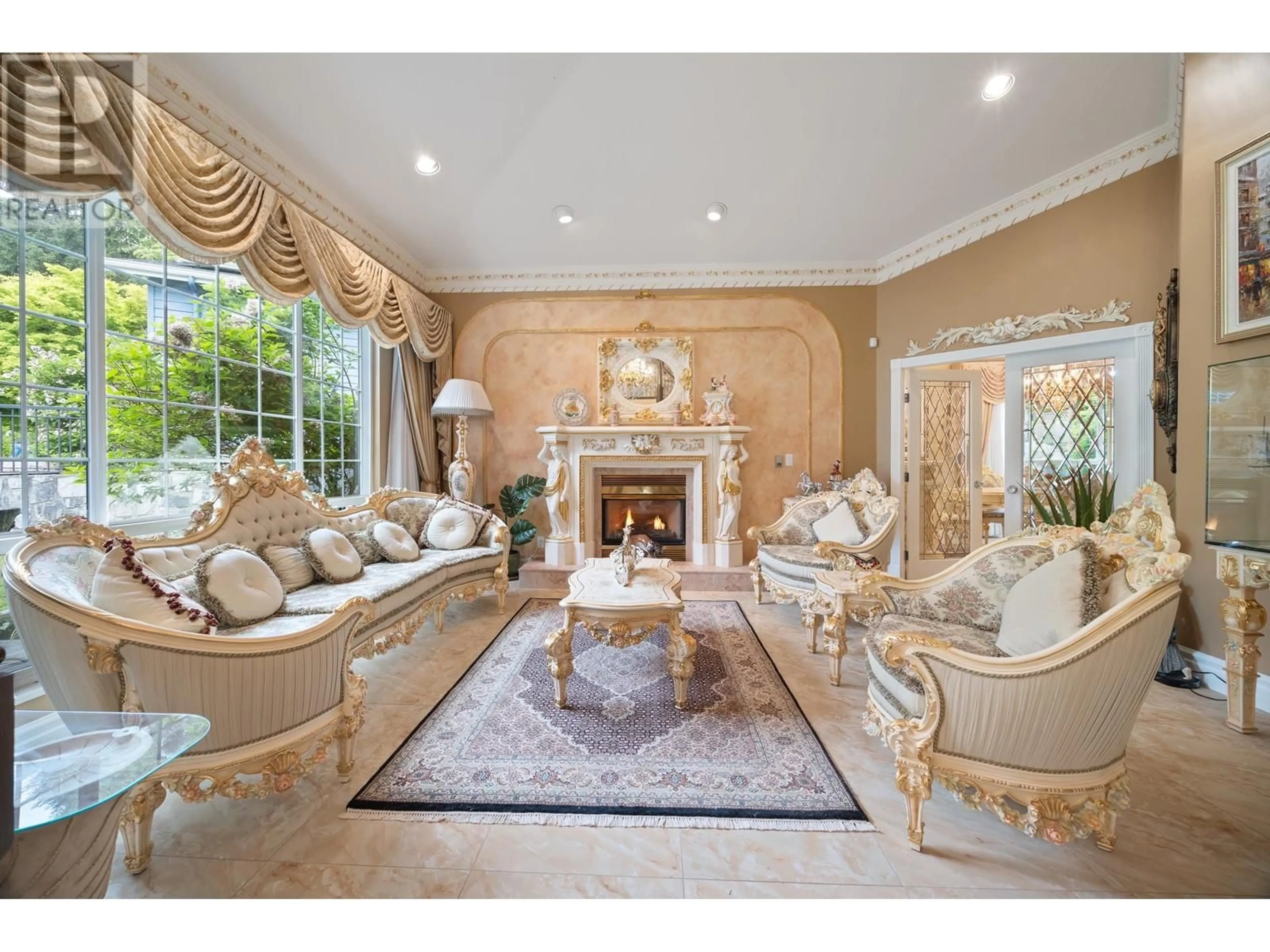 Living room with furniture, unknown for 1766 EMERSON COURT, North Vancouver British Columbia V7H2Y6