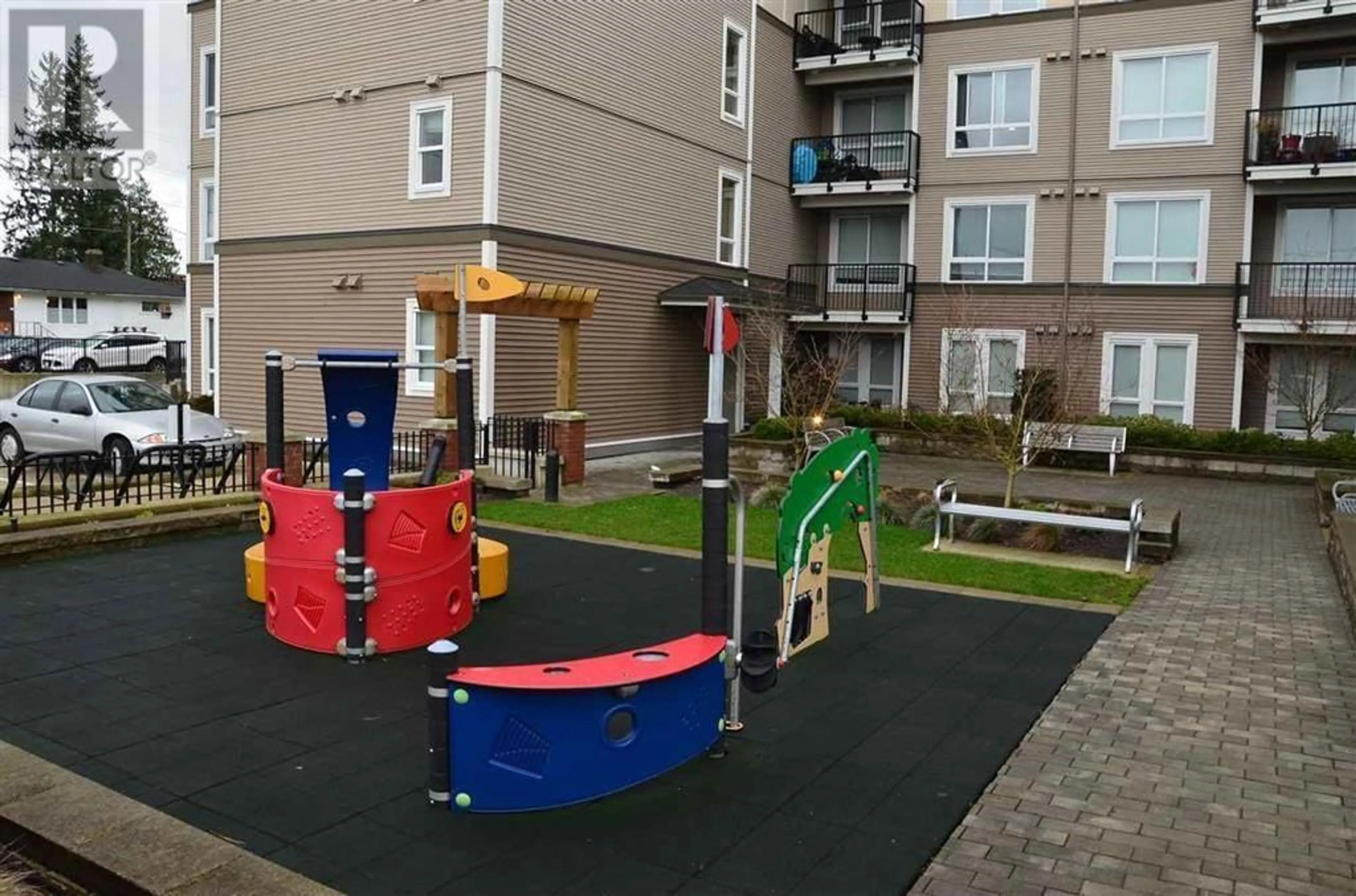 Patio, unknown for 304 - 12040 222 STREET, Maple Ridge British Columbia V2X5W1
