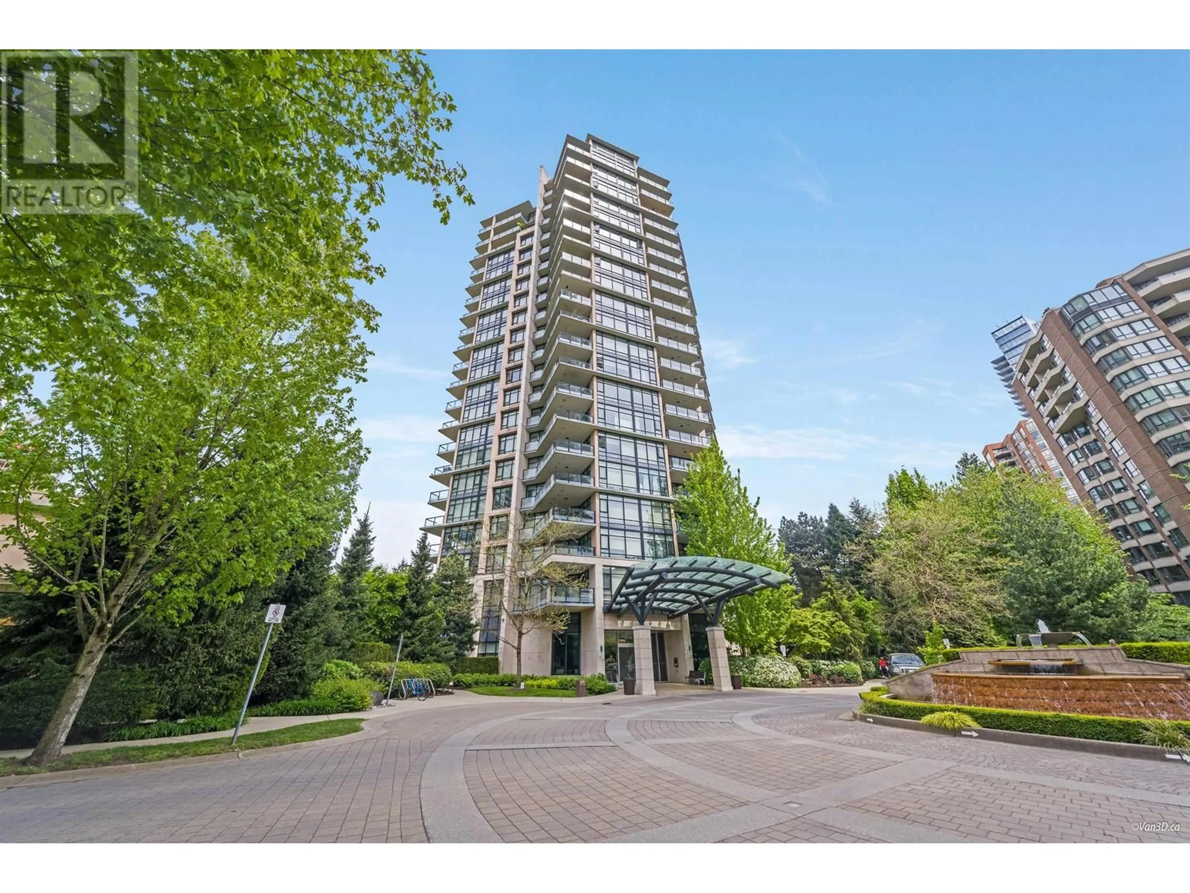 Indoor foyer for 1302 - 6168 WILSON AVENUE, Burnaby British Columbia V5H0B2