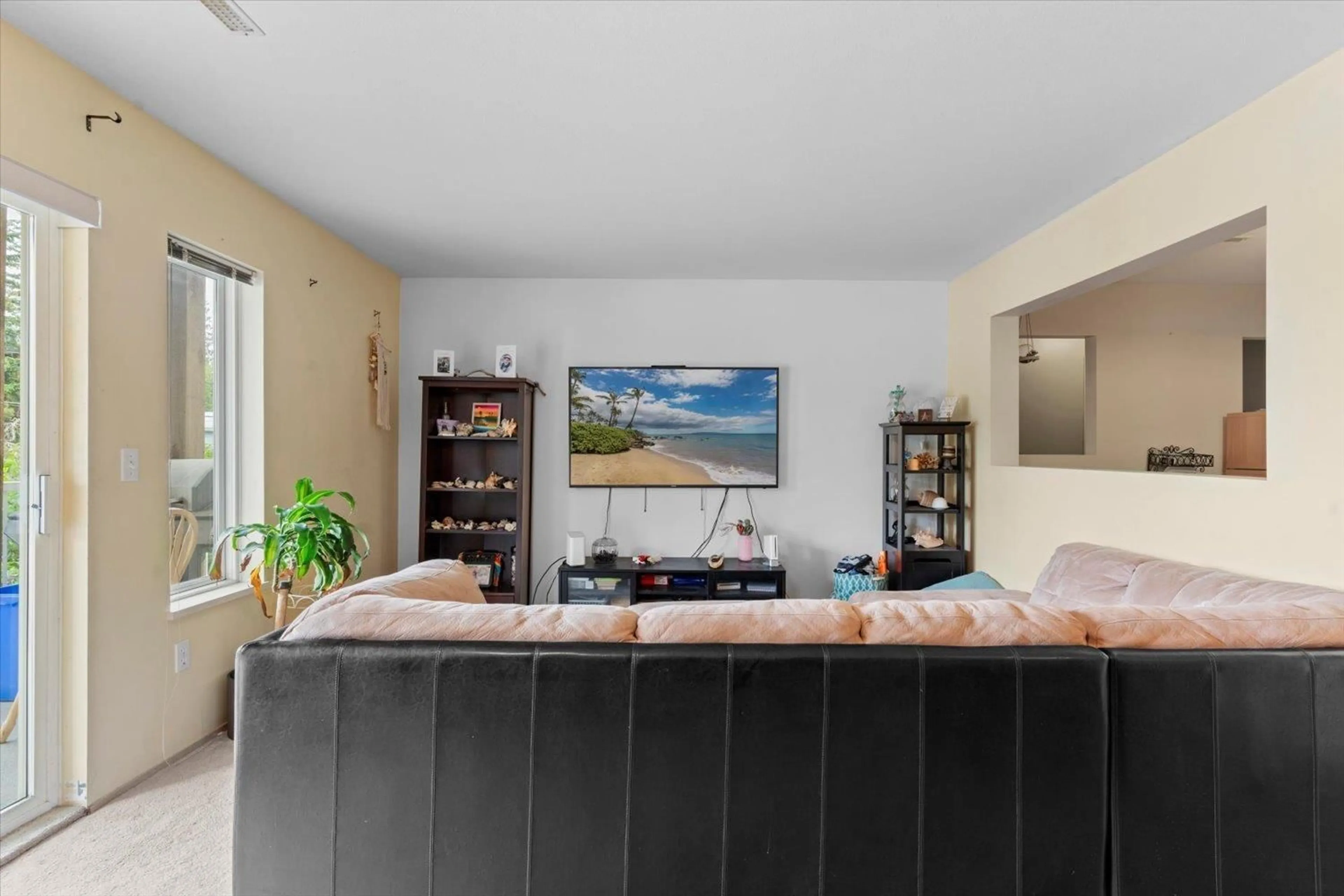 Living room with furniture, unknown for 4 - 5352 VEDDER ROAD, Chilliwack British Columbia V2R3S7