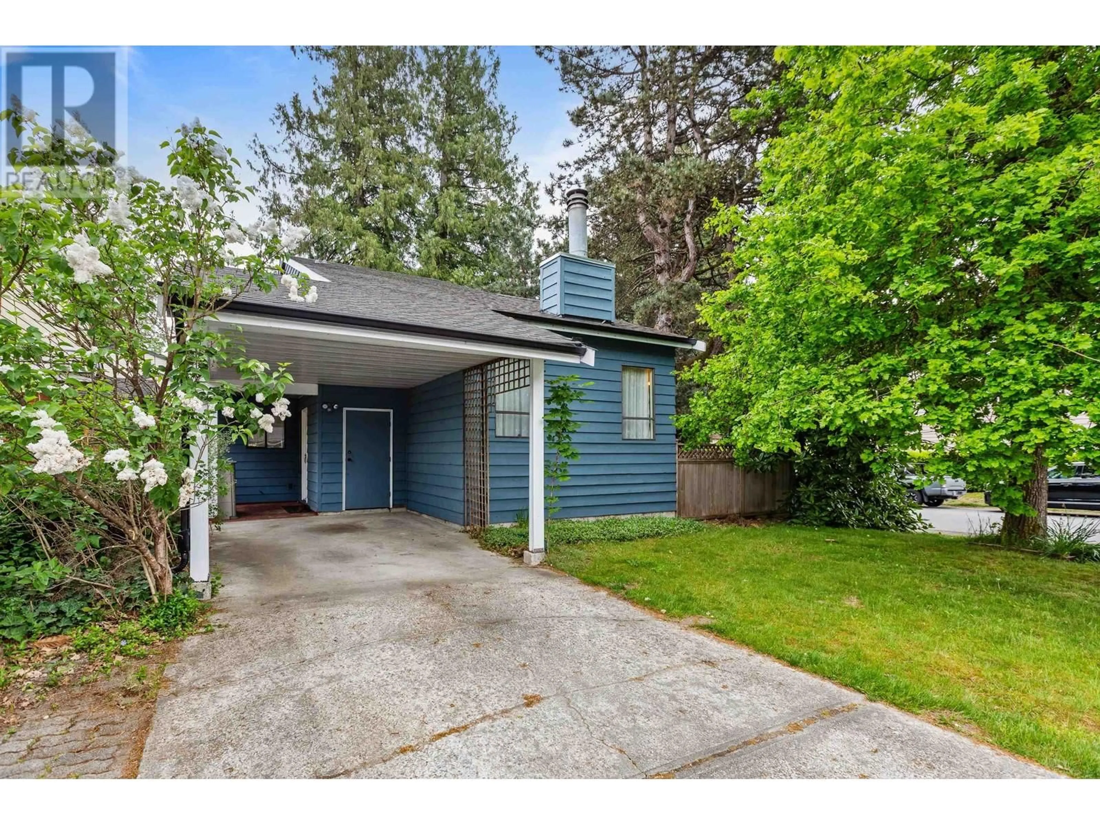 Home with vinyl exterior material, street for 11764 WILDWOOD CRESCENT, Pitt Meadows British Columbia V3Y1L9