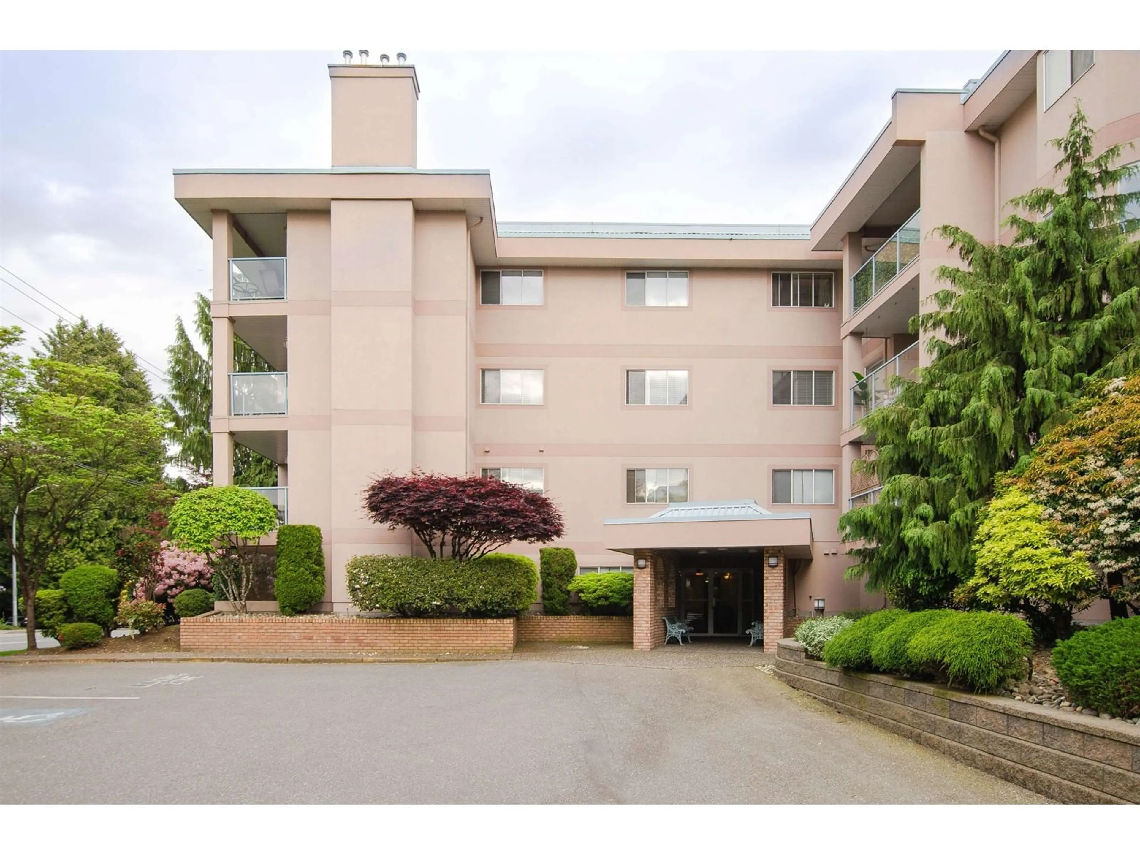 Unknown for 107 - 33110 GEORGE FERGUSON, Abbotsford British Columbia V2S2L5