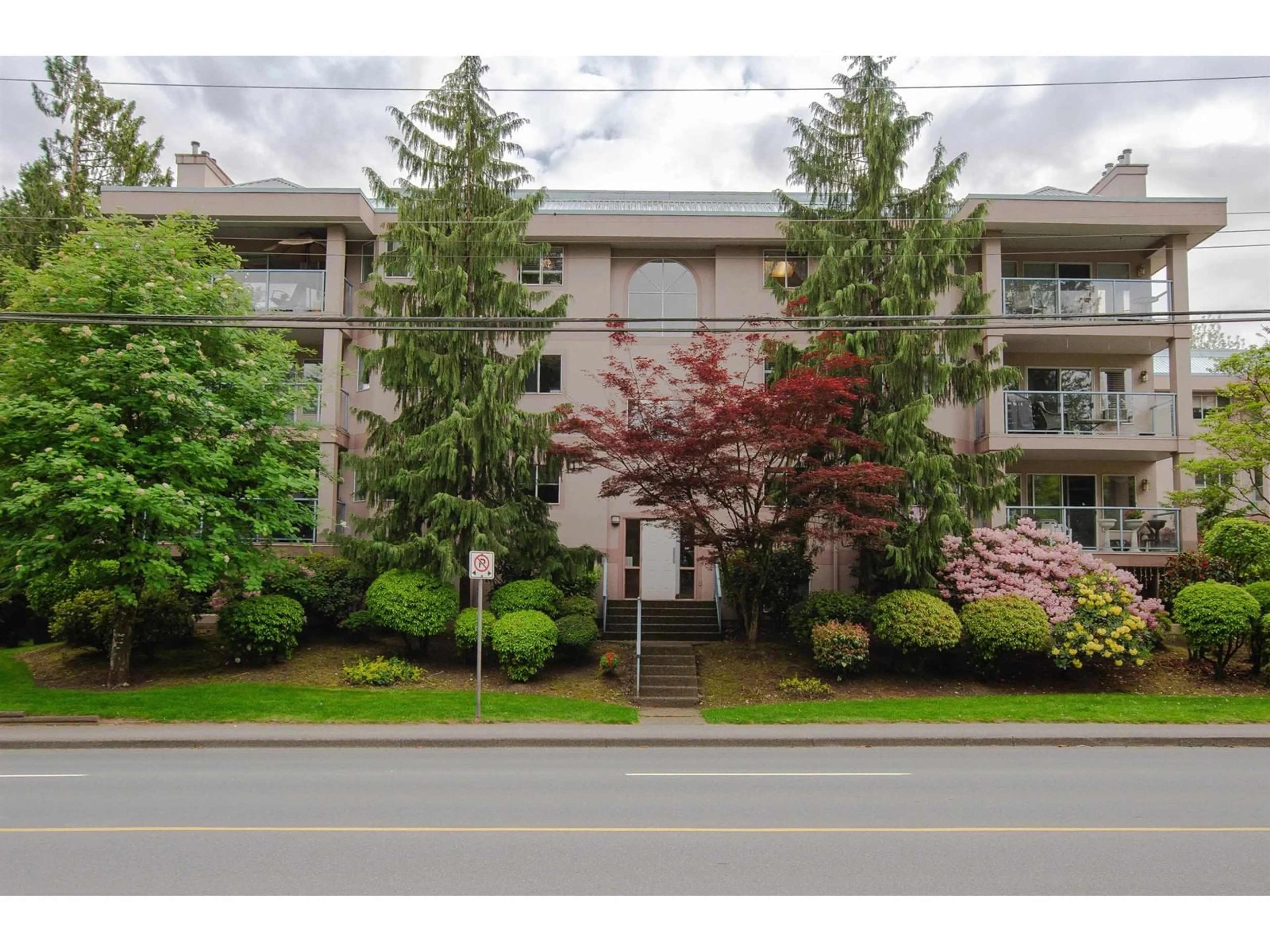 Unknown for 107 - 33110 GEORGE FERGUSON, Abbotsford British Columbia V2S2L5