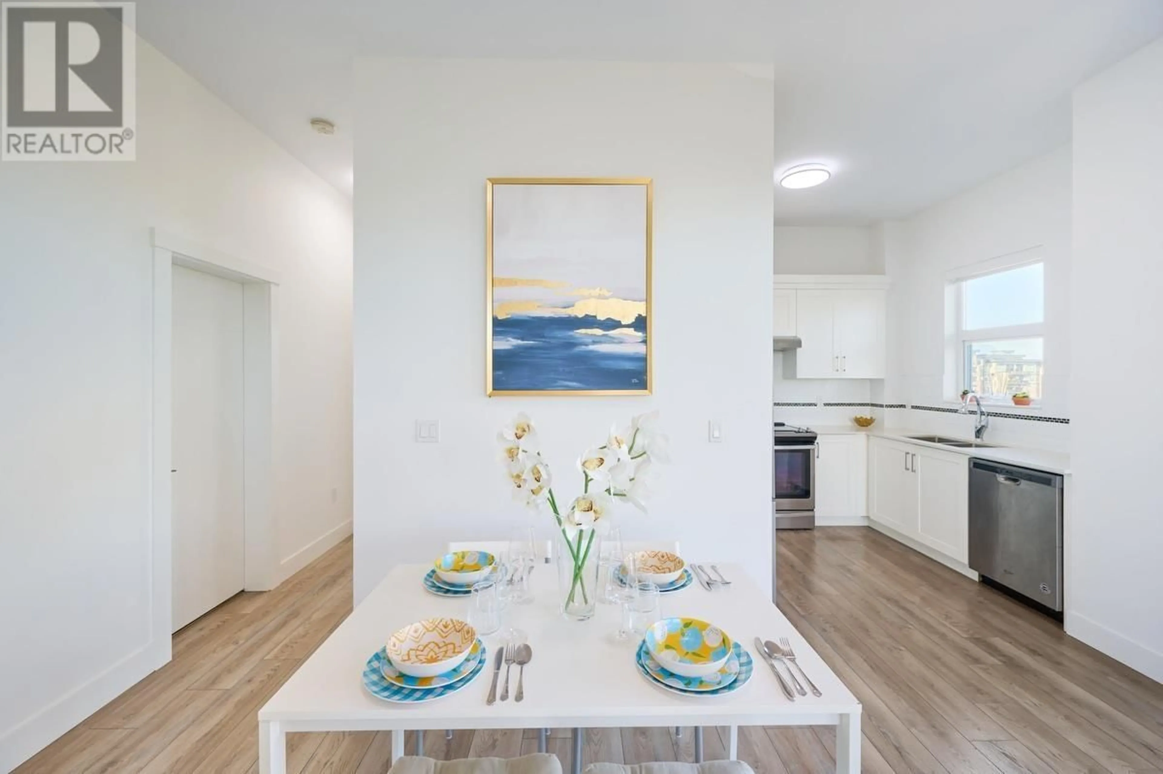 Unknown for 503 - 22577 ROYAL CRESCENT, Maple Ridge British Columbia V2X2M2