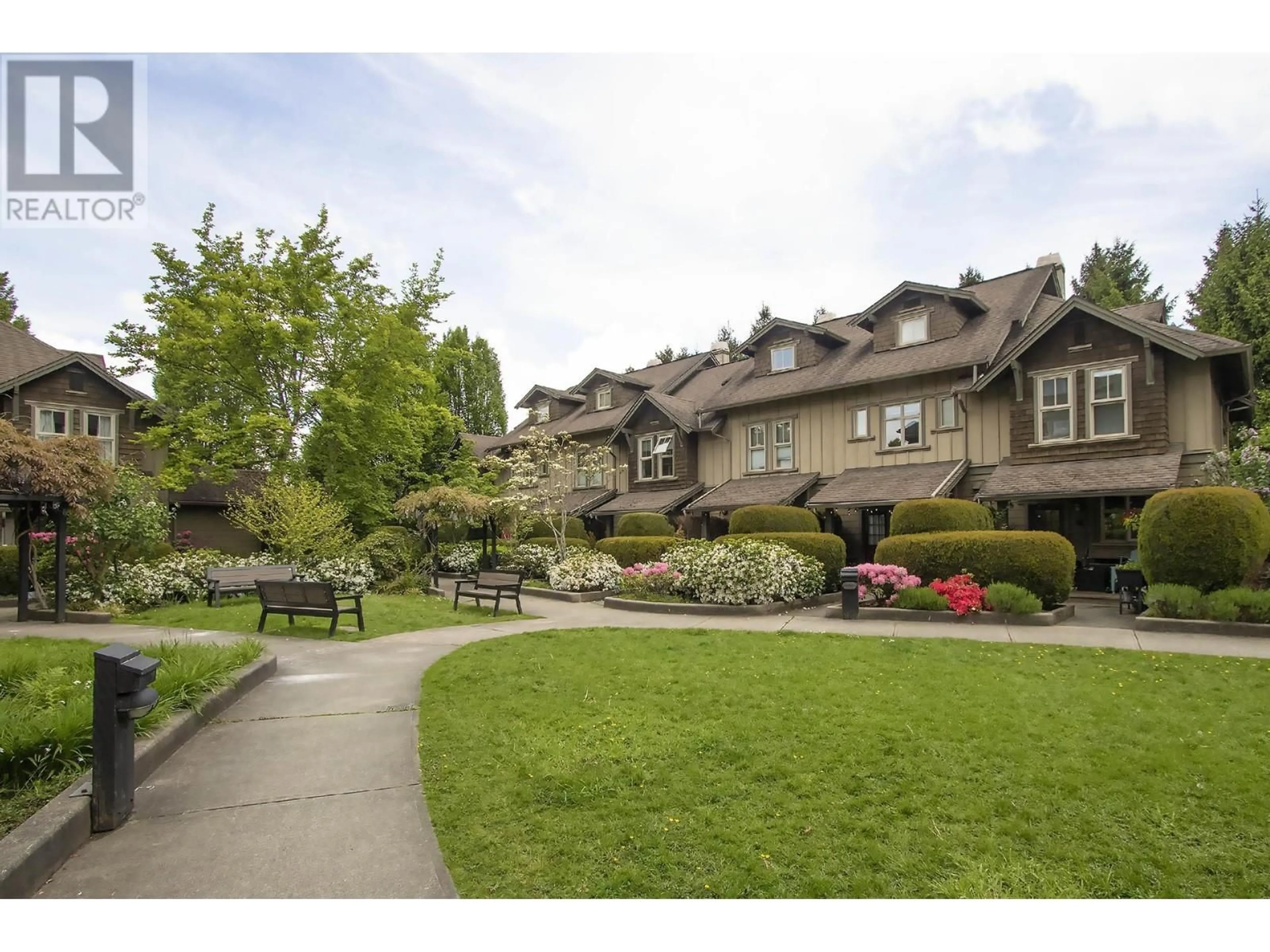 Patio, mountain view for 234 - 18 JACK MAHONY PLACE, New Westminster British Columbia V3L5V8