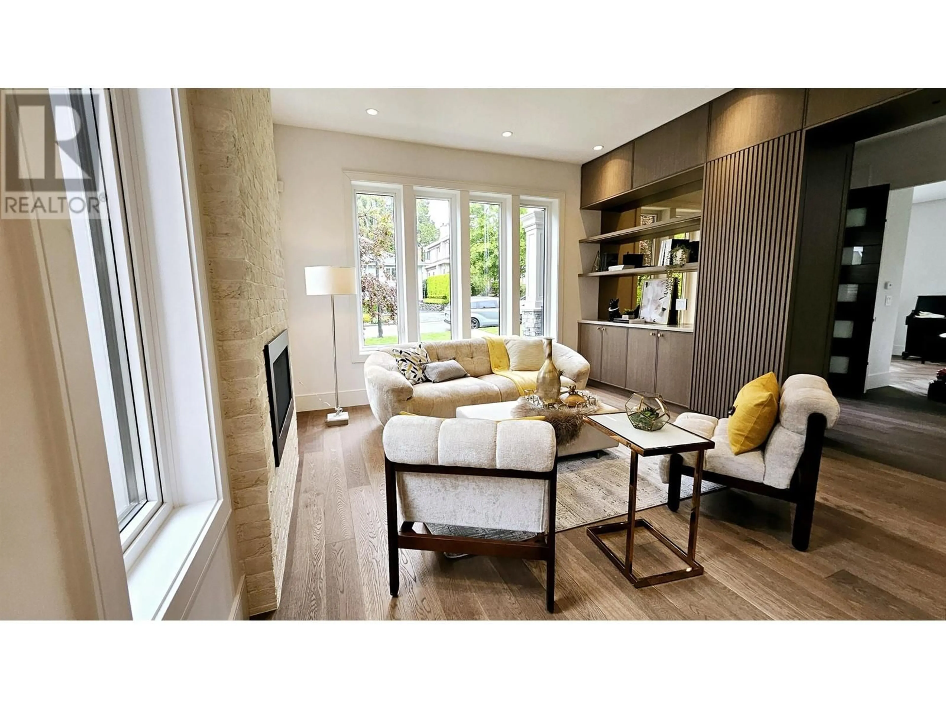 Living room with furniture, wood/laminate floor for 1718 61ST AVENUE, Vancouver British Columbia V6P2C3
