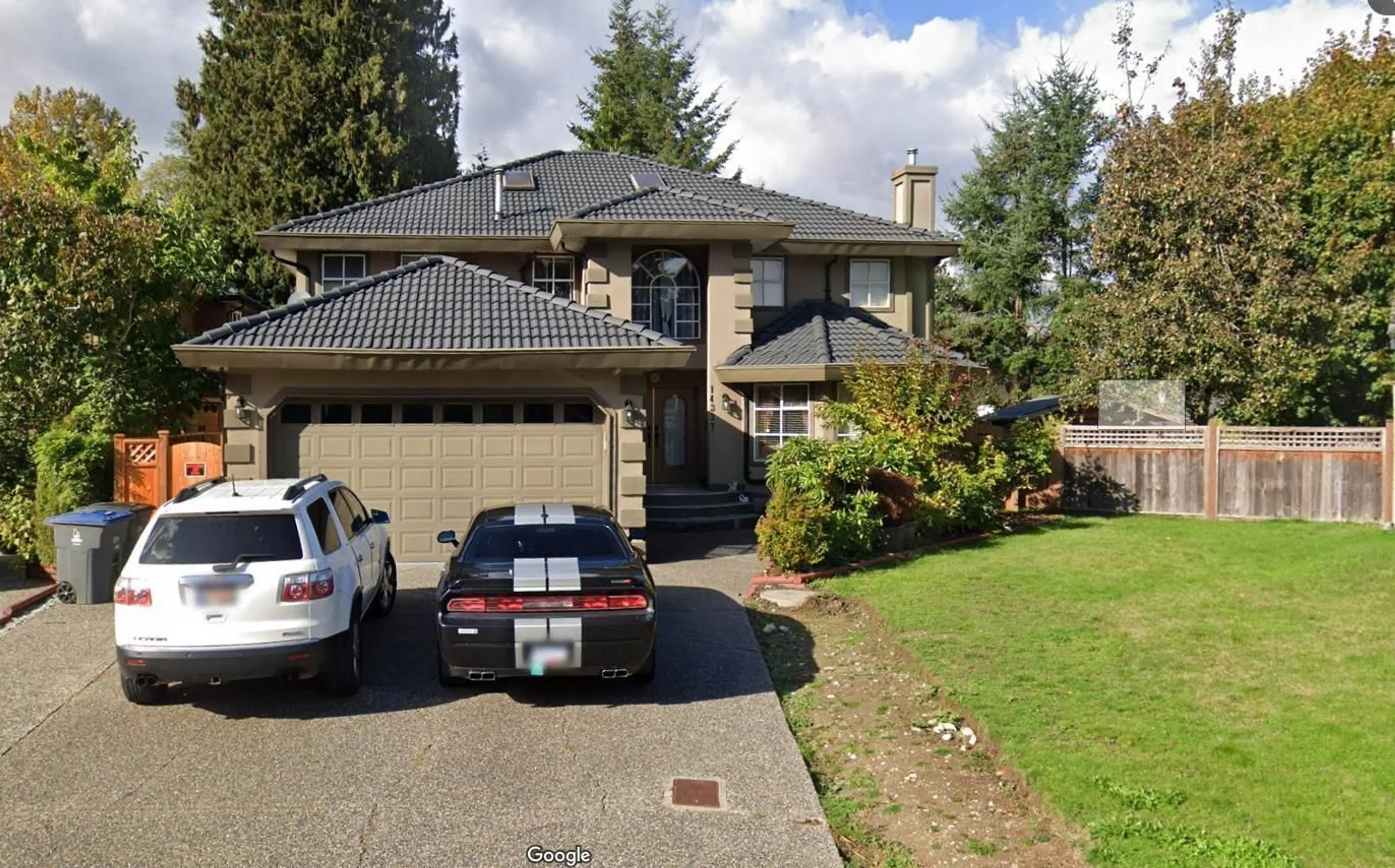 Unknown for 14337 77, Surrey British Columbia V3W0X9