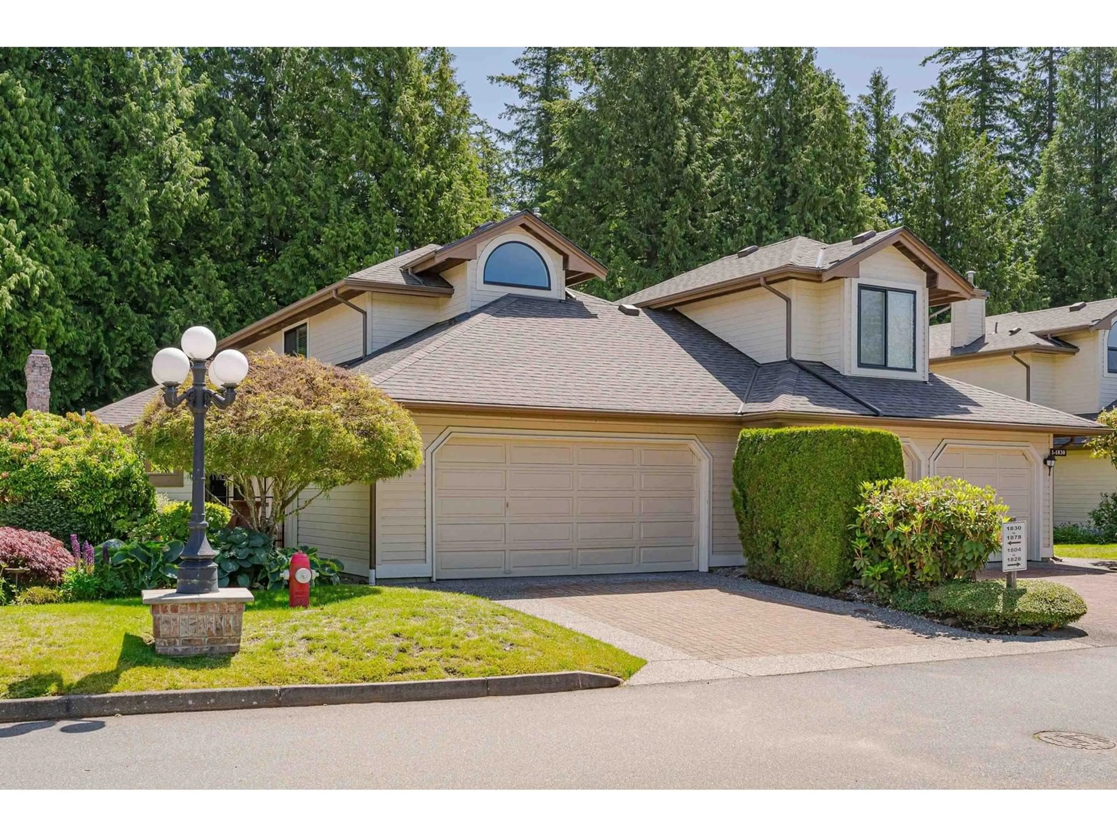 Home with vinyl exterior material, street for 2 - 1830 SOUTHMERE, Surrey British Columbia V4A6W9