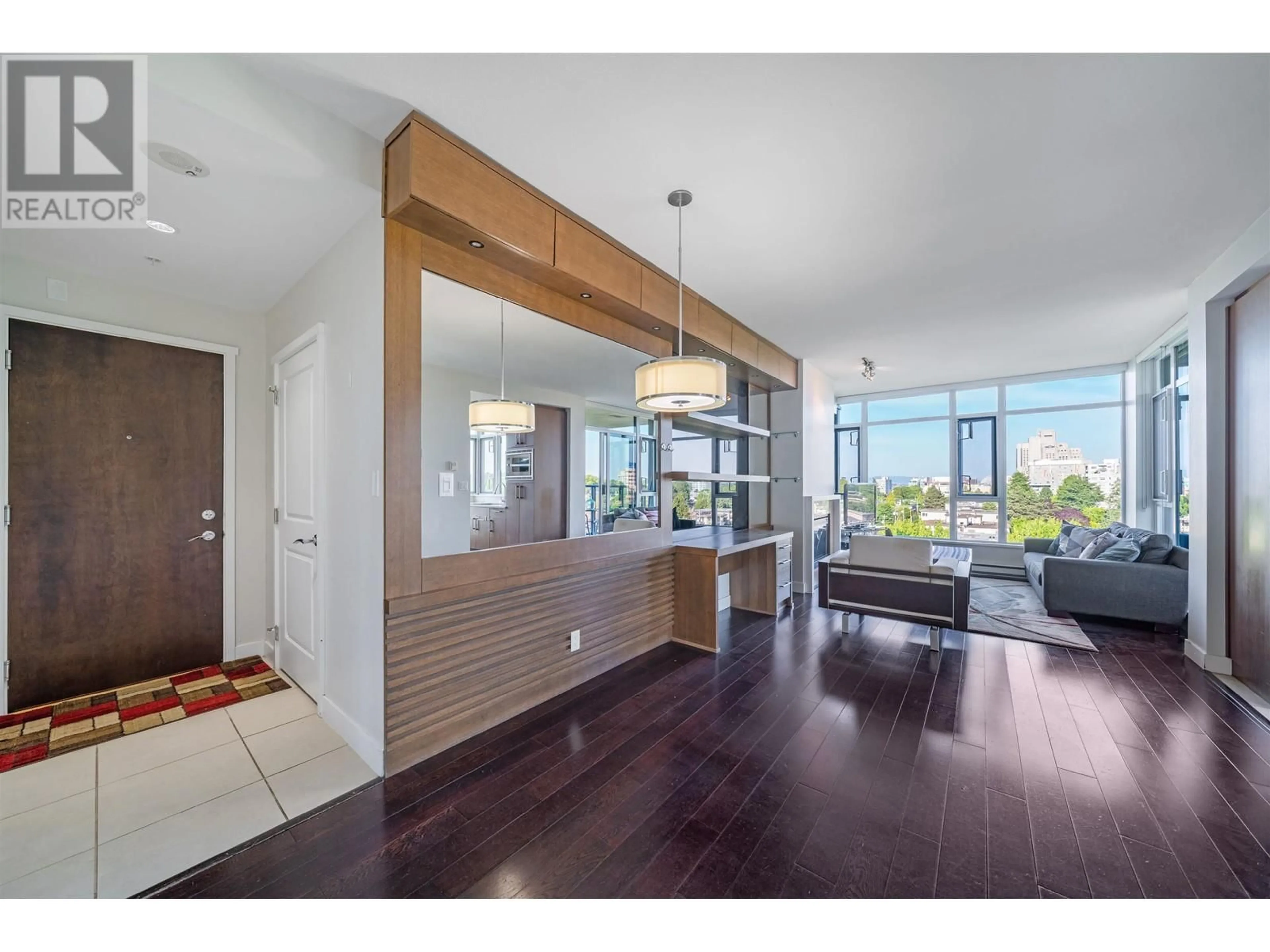 Indoor entryway for 1007 - 1333 11TH AVENUE, Vancouver British Columbia V6H0A4
