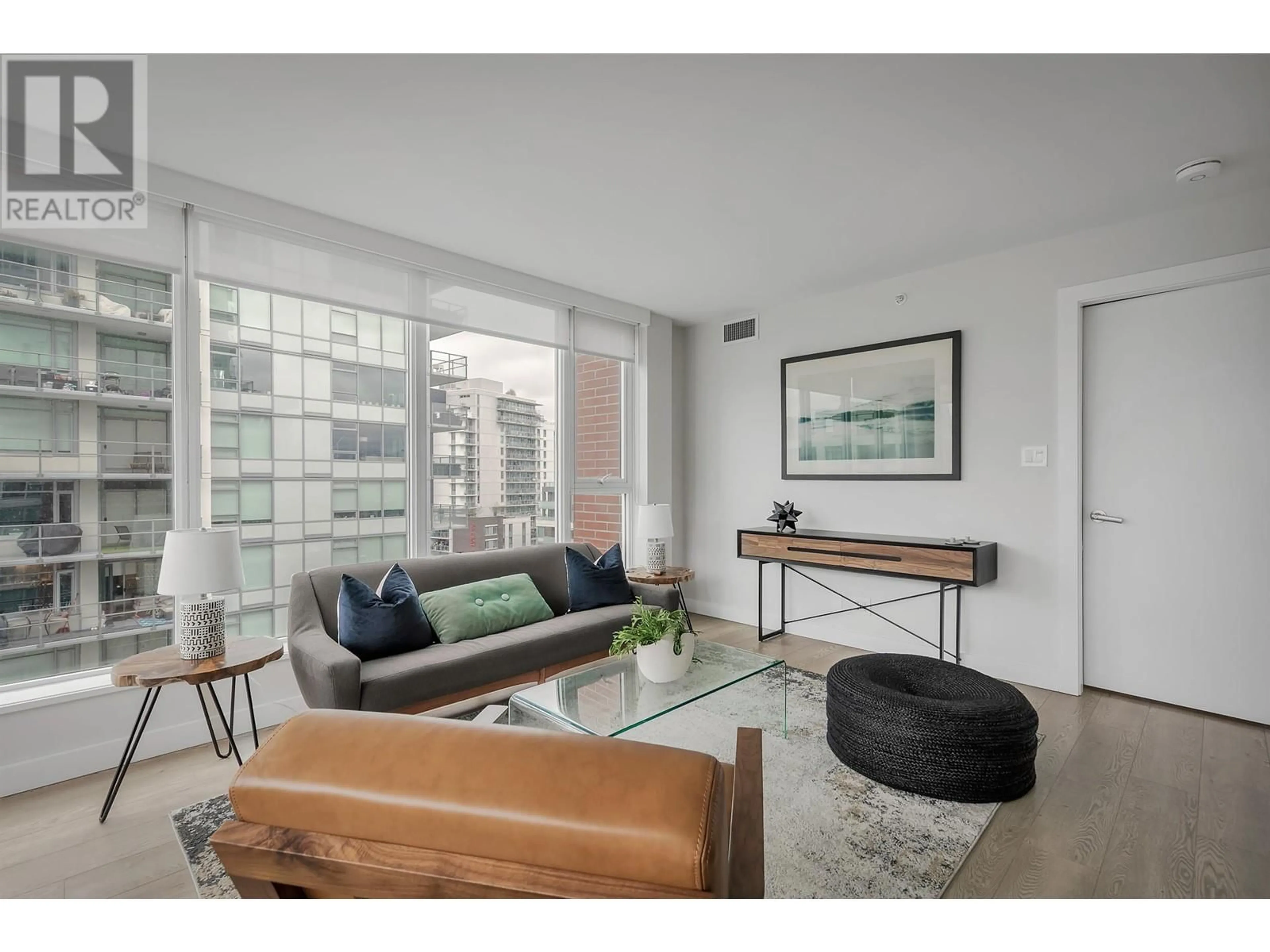 Living room with furniture, unknown for 1003 - 1618 QUEBEC STREET, Vancouver British Columbia V6A0C5