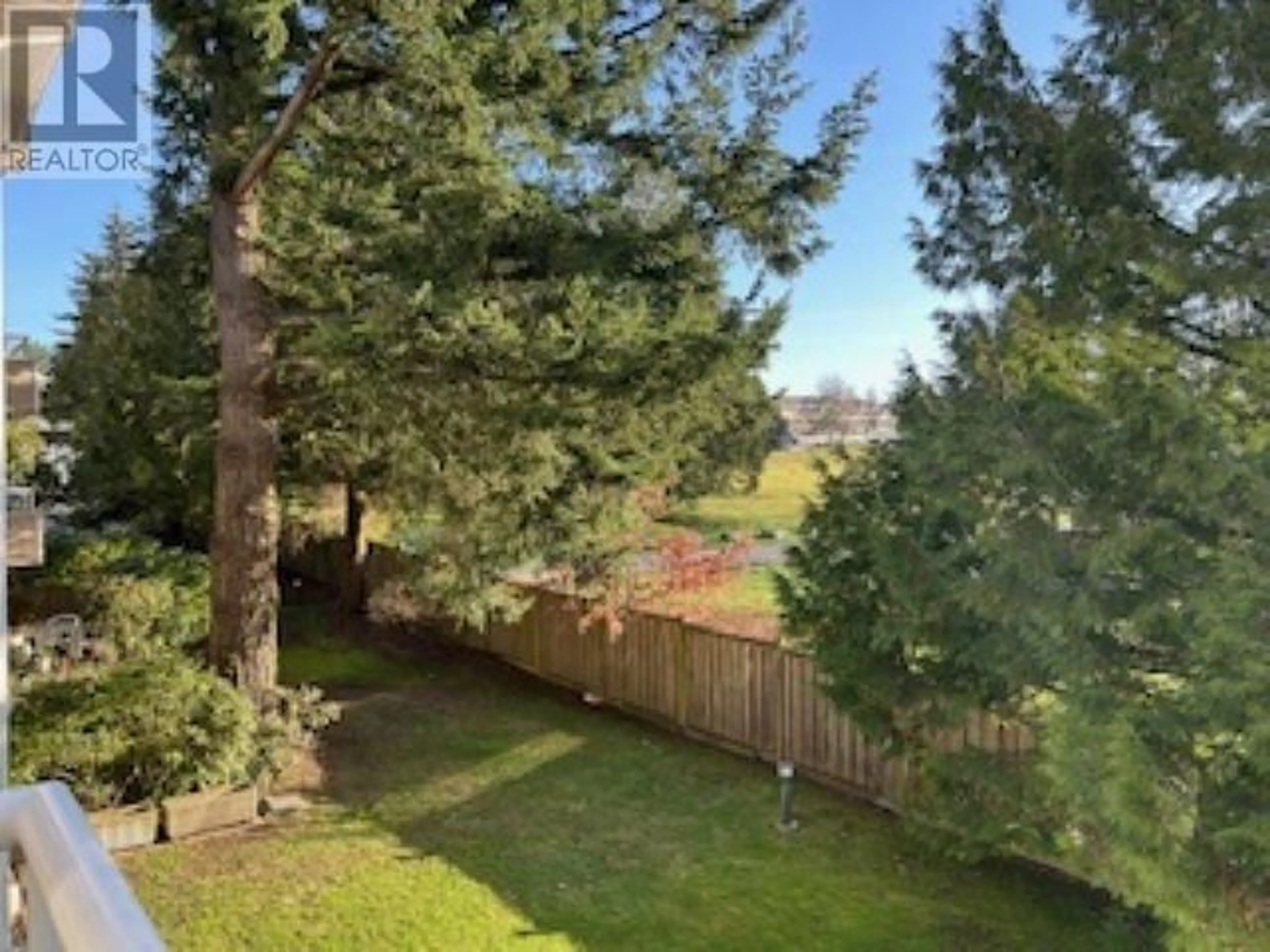 A pic from outside/outdoor area/front of a property/back of a property/a pic from drone, forest/trees view for 207 - 7368 ROYAL OAK AVENUE, Burnaby British Columbia V5J4J6