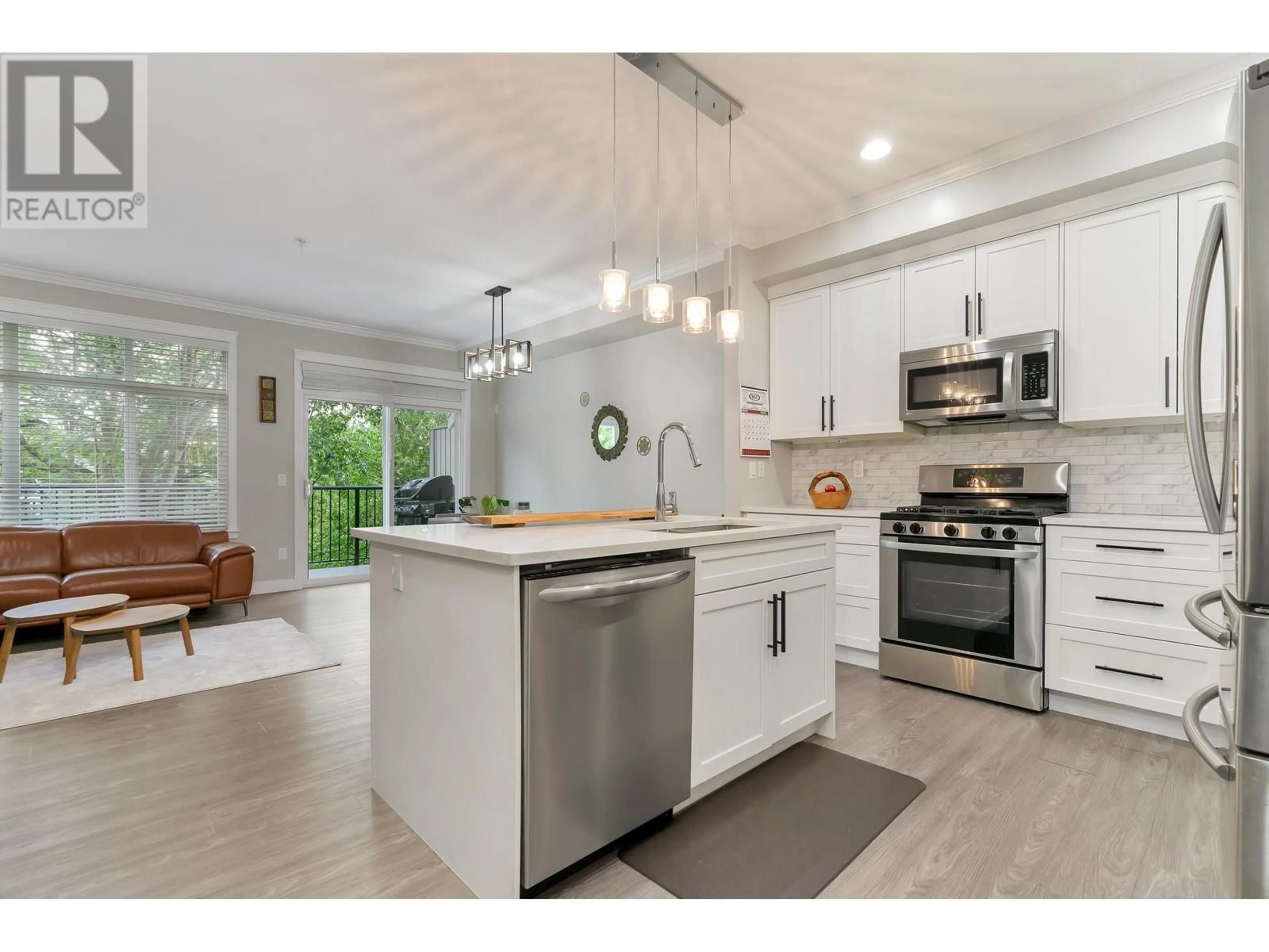 Open concept kitchen, unknown for 52 - 11282 COTTONWOOD DRIVE, Maple Ridge British Columbia V2X8W8