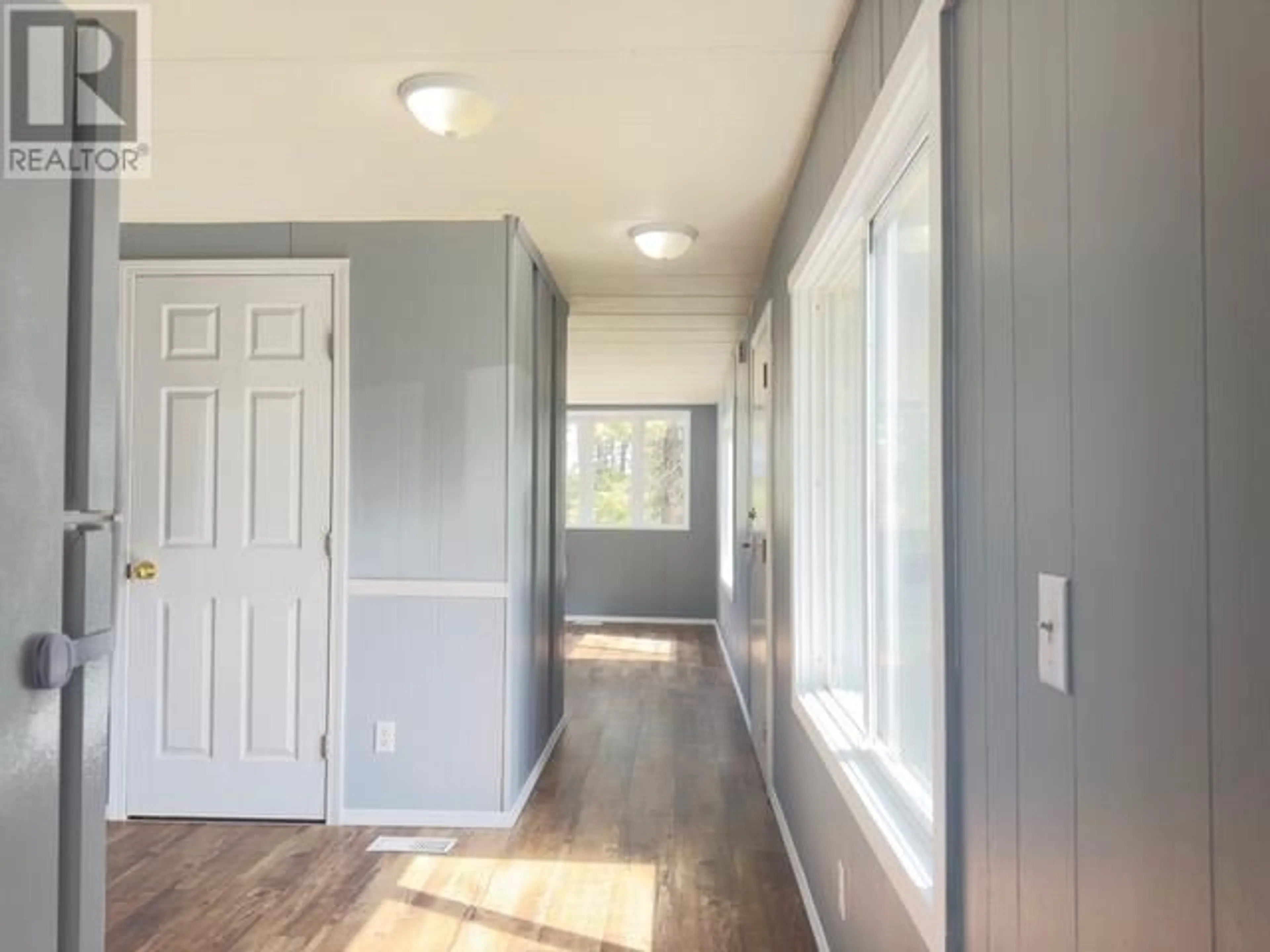 Indoor entryway for 15 - 1427 DOG CREEK ROAD, Williams Lake British Columbia V2G3H3