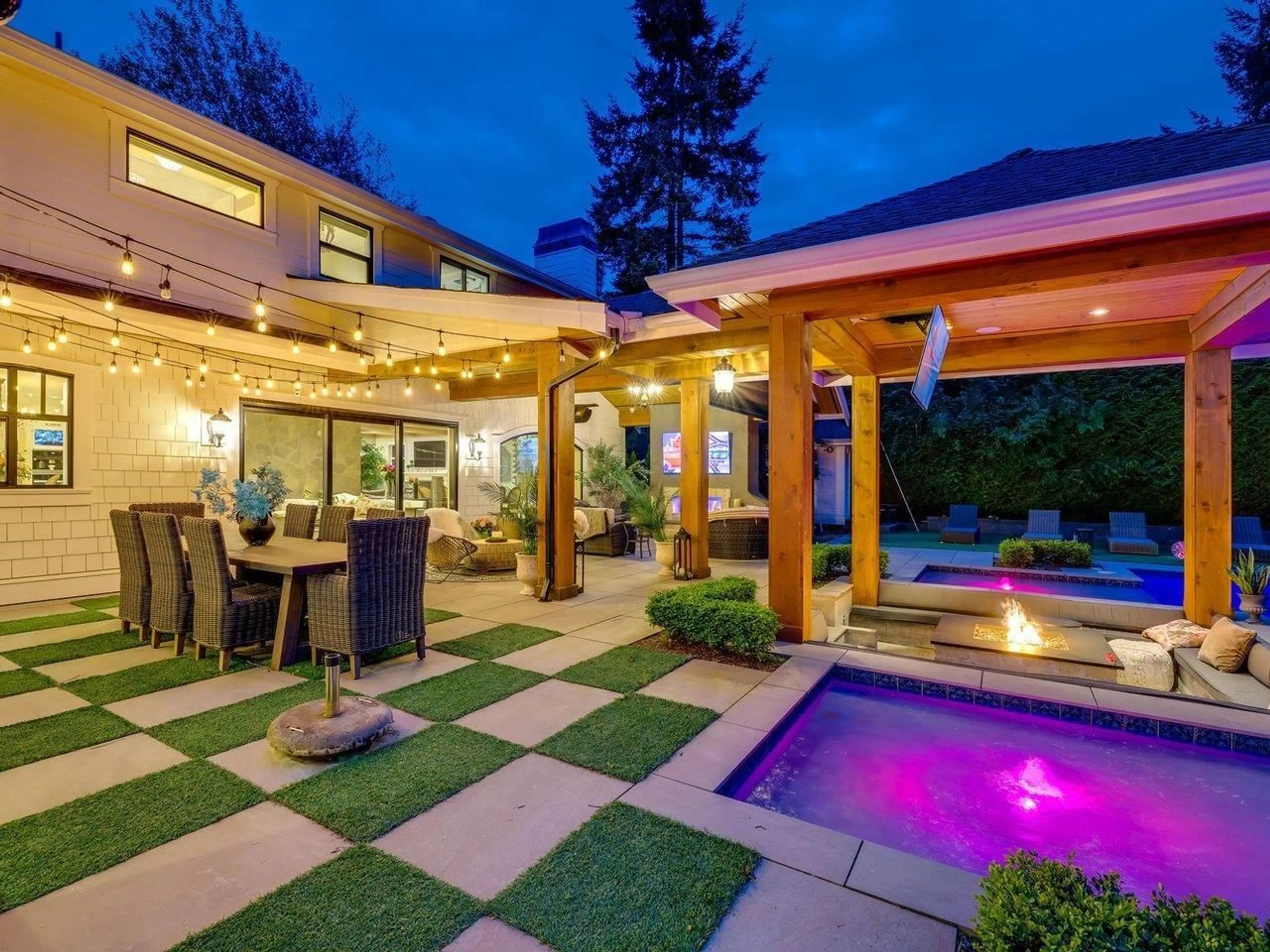Patio, unknown for 2669 171, Surrey British Columbia V3Z0B3