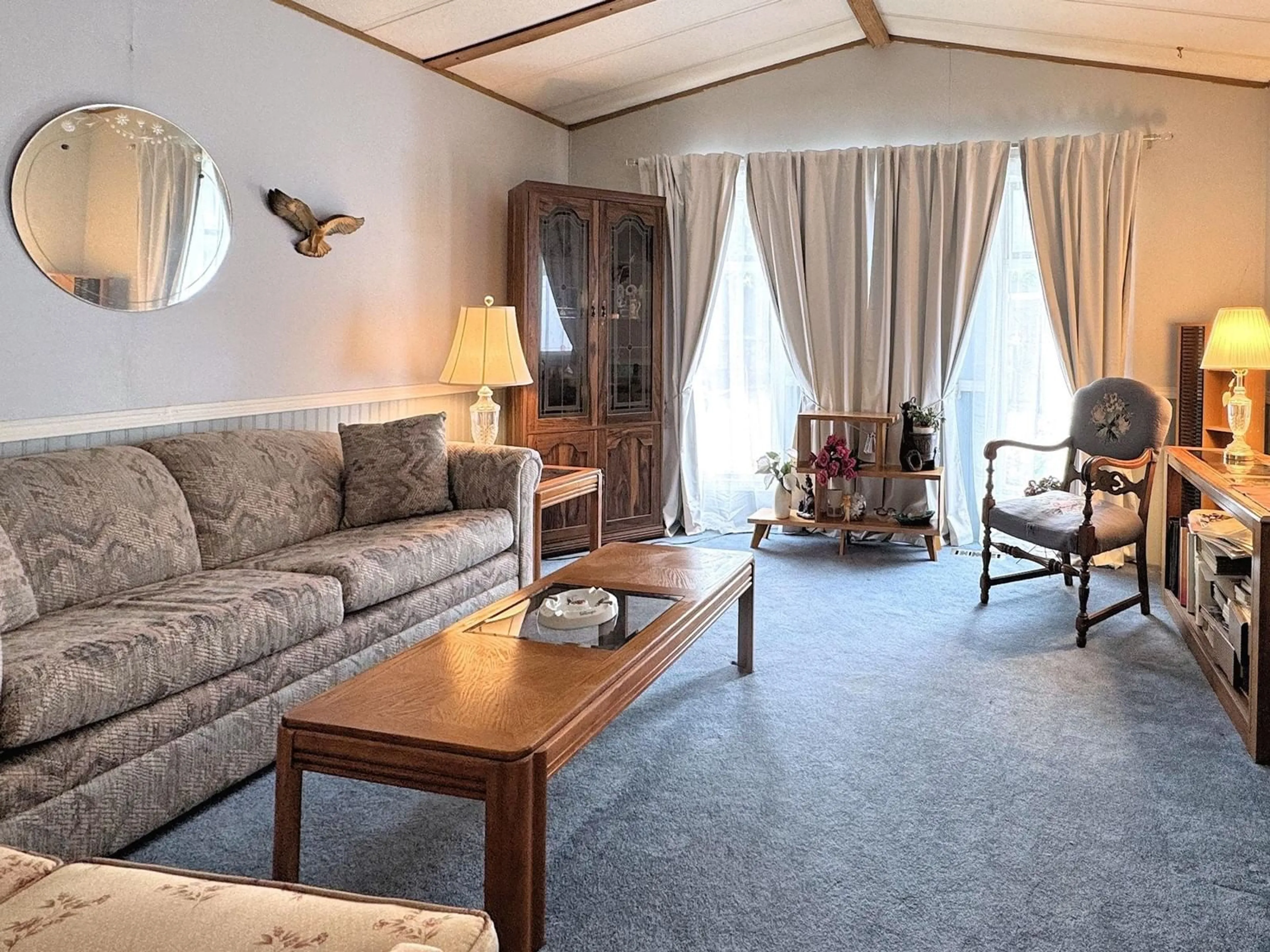 Living room with furniture, unknown for 48 - 13507 81, Surrey British Columbia V3W3C6