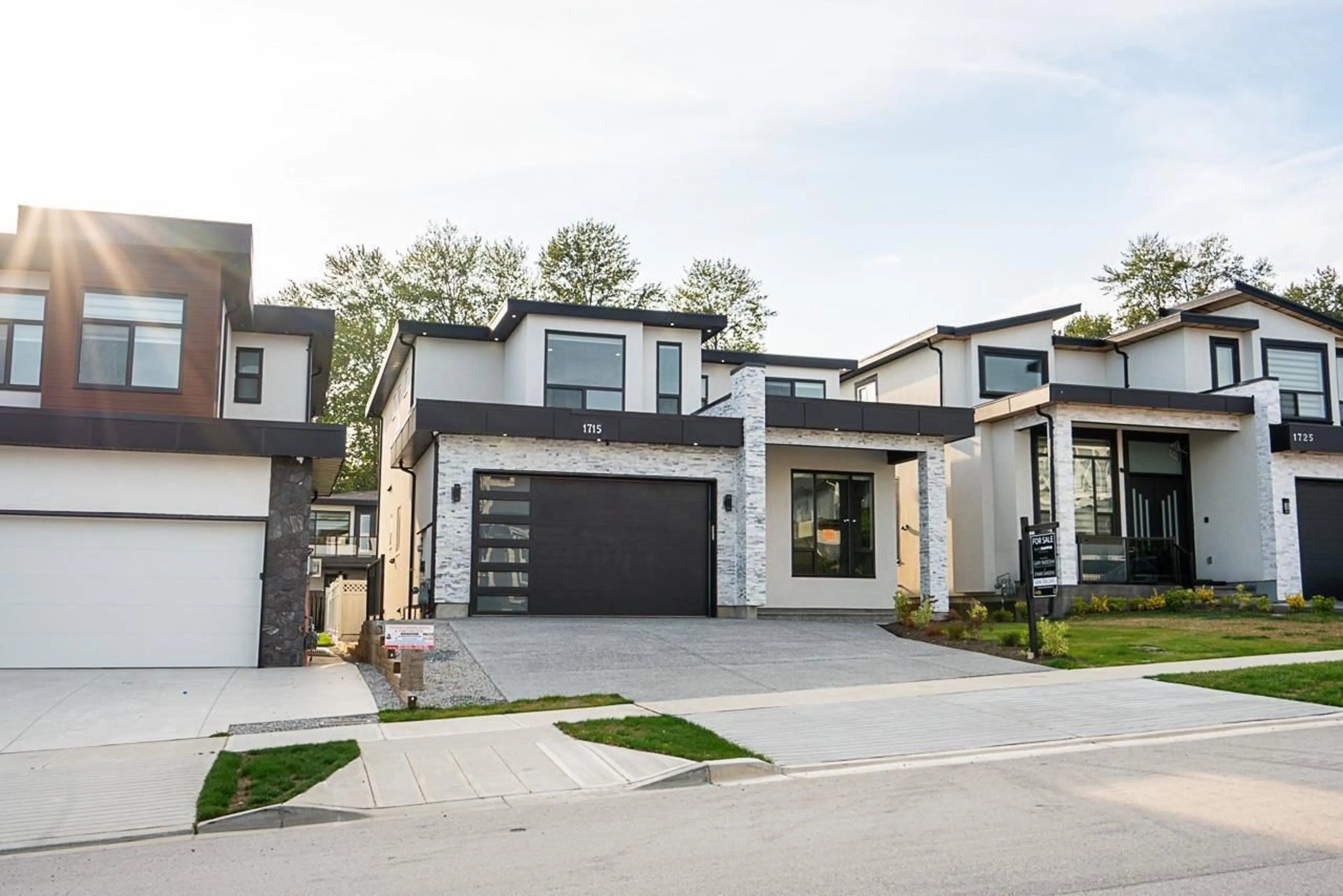 Home with brick exterior material, street for 1715 167, Surrey British Columbia V3Z0T3