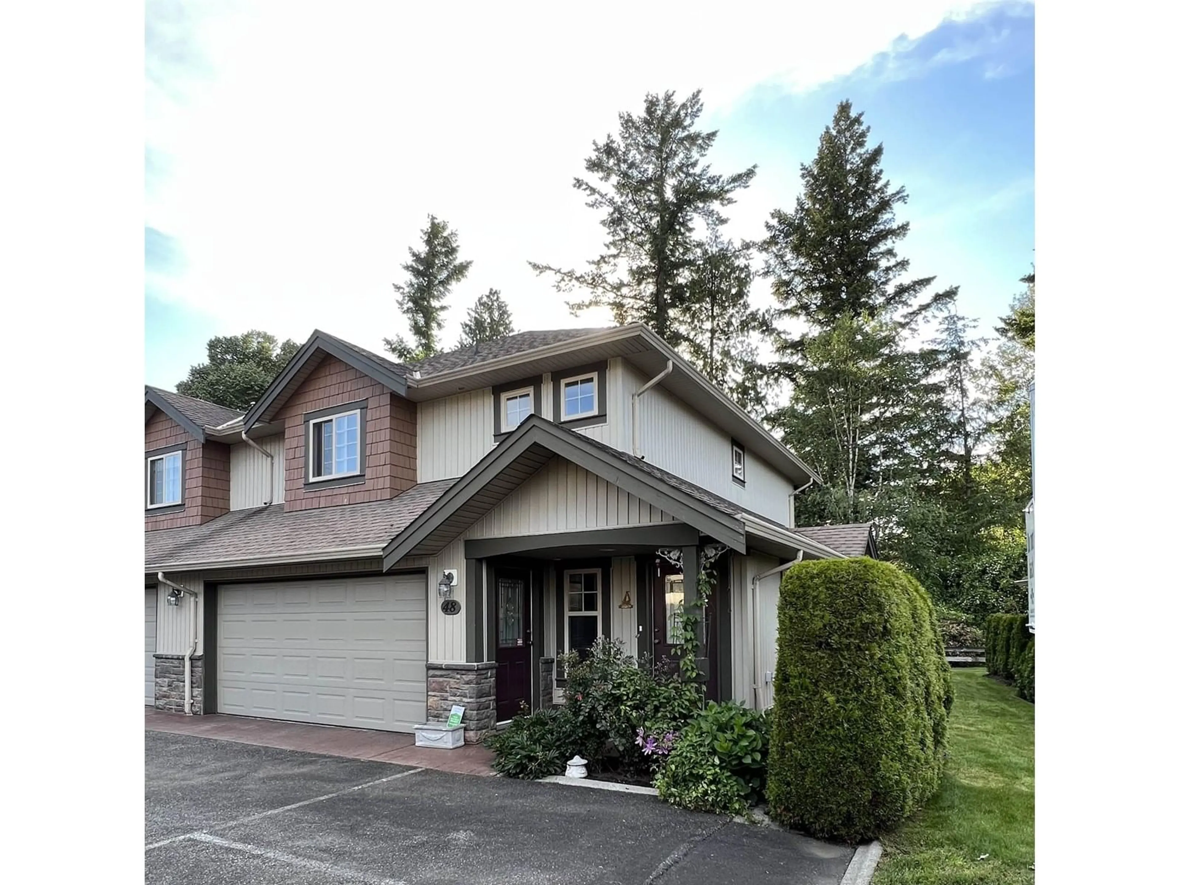 A pic from outside/outdoor area/front of a property/back of a property/a pic from drone, street for 48 - 6887 SHEFFIELD WAY, Chilliwack British Columbia V2R5V5