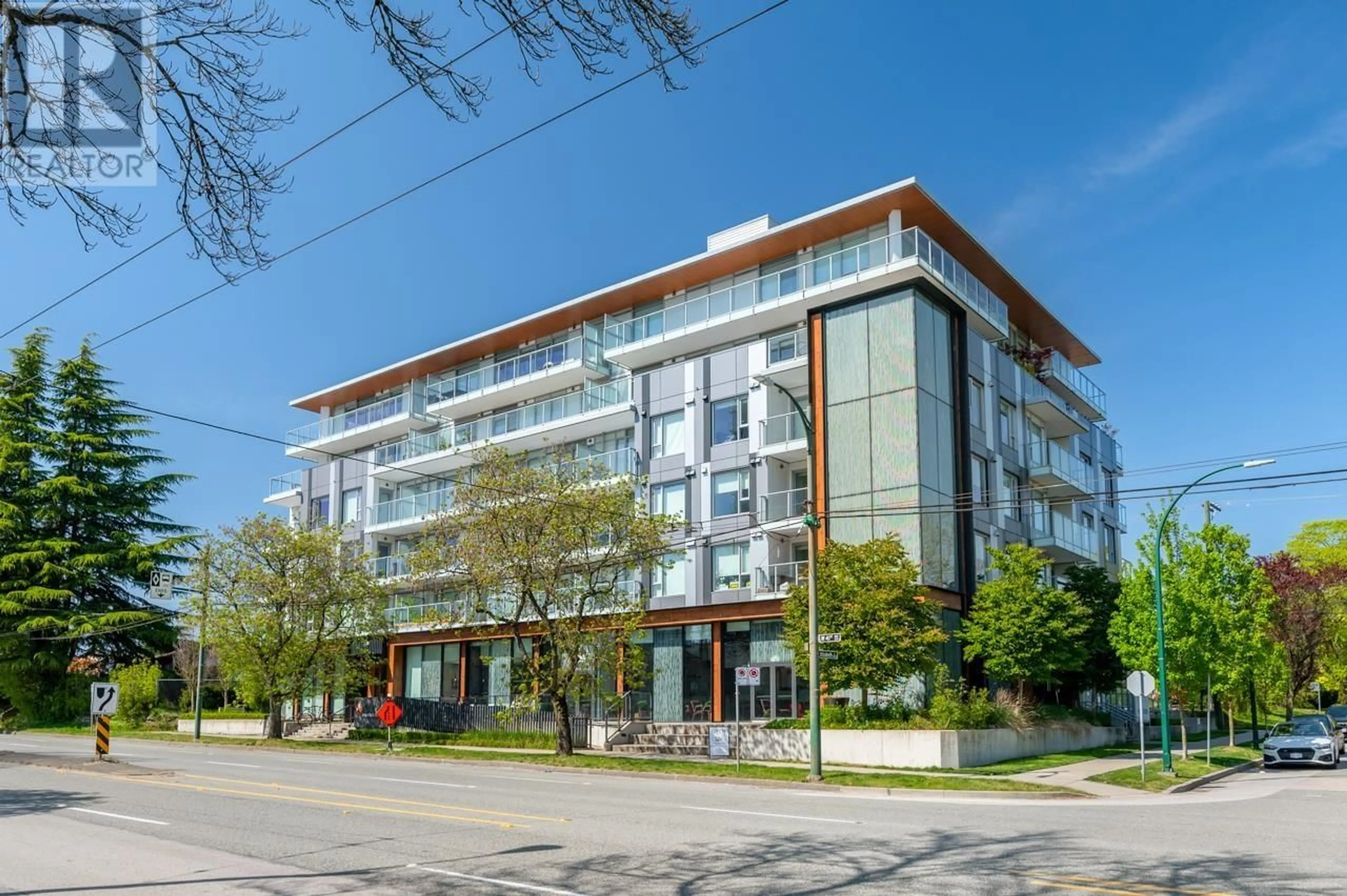 Patio, building for 603 - 5693 ELIZABETH STREET, Vancouver British Columbia V5Y3K1
