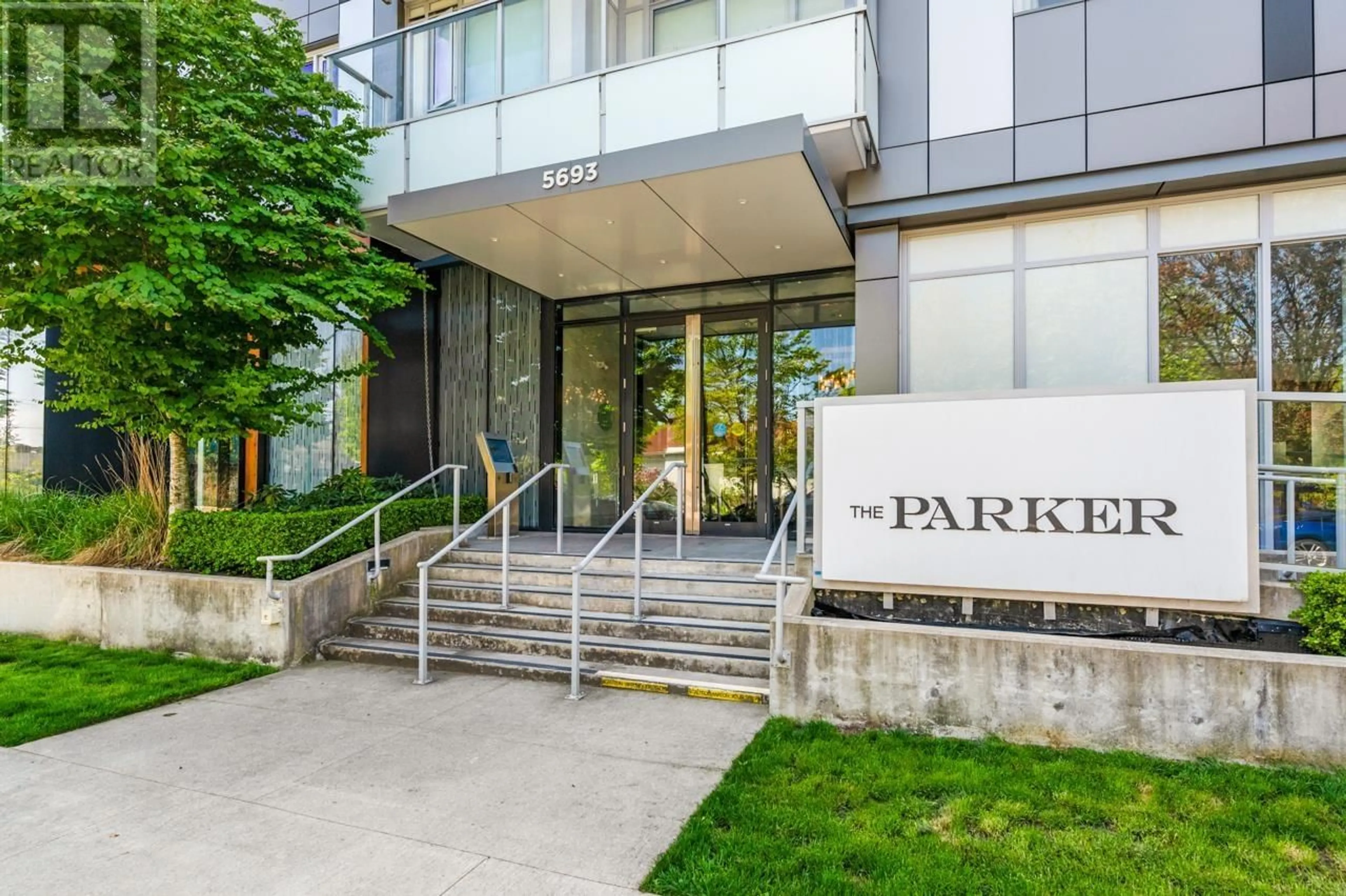 Patio, building for 603 - 5693 ELIZABETH STREET, Vancouver British Columbia V5Y3K1