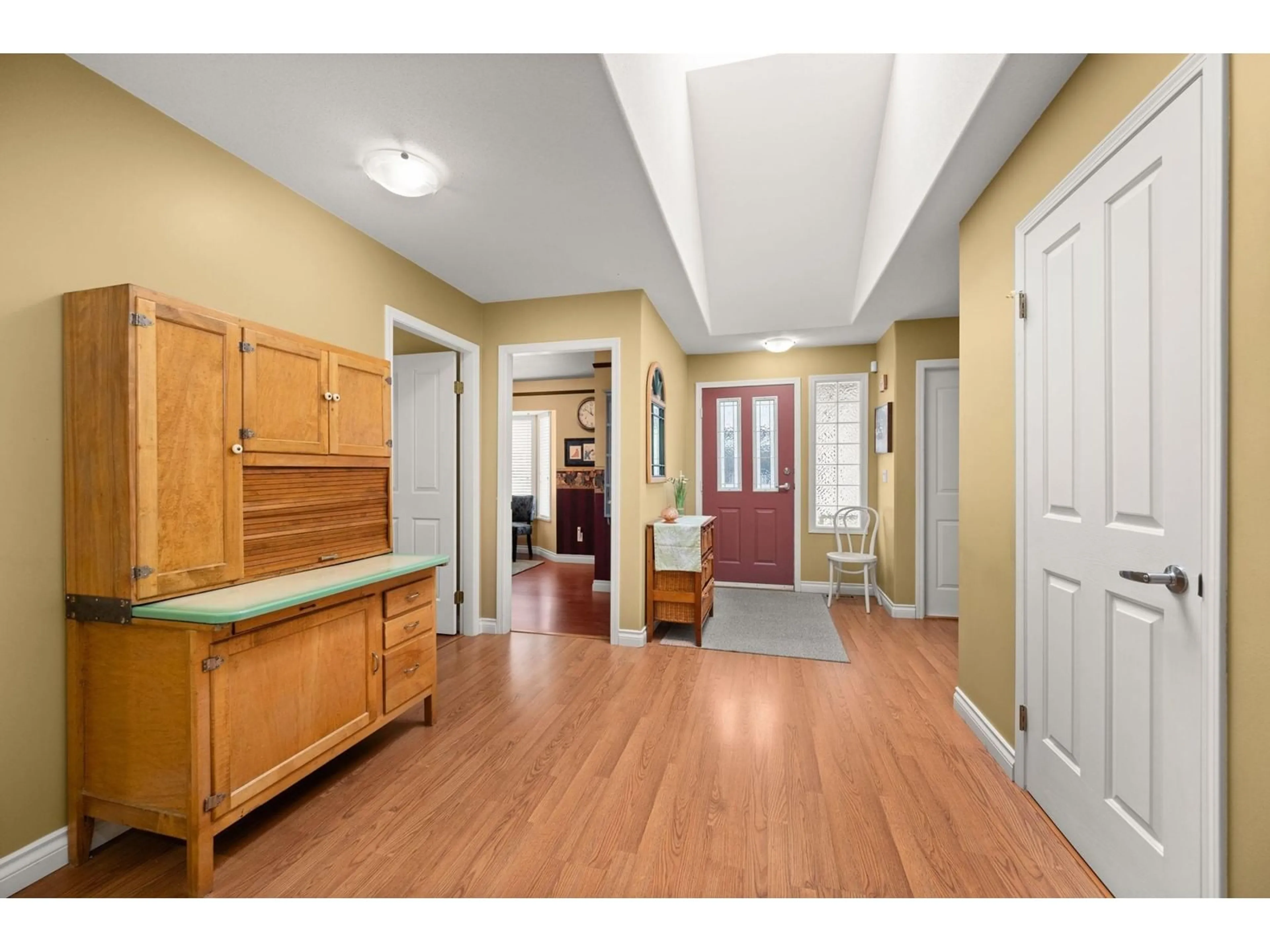 Indoor entryway for 40 - 8567 164, Surrey British Columbia V4N3K4