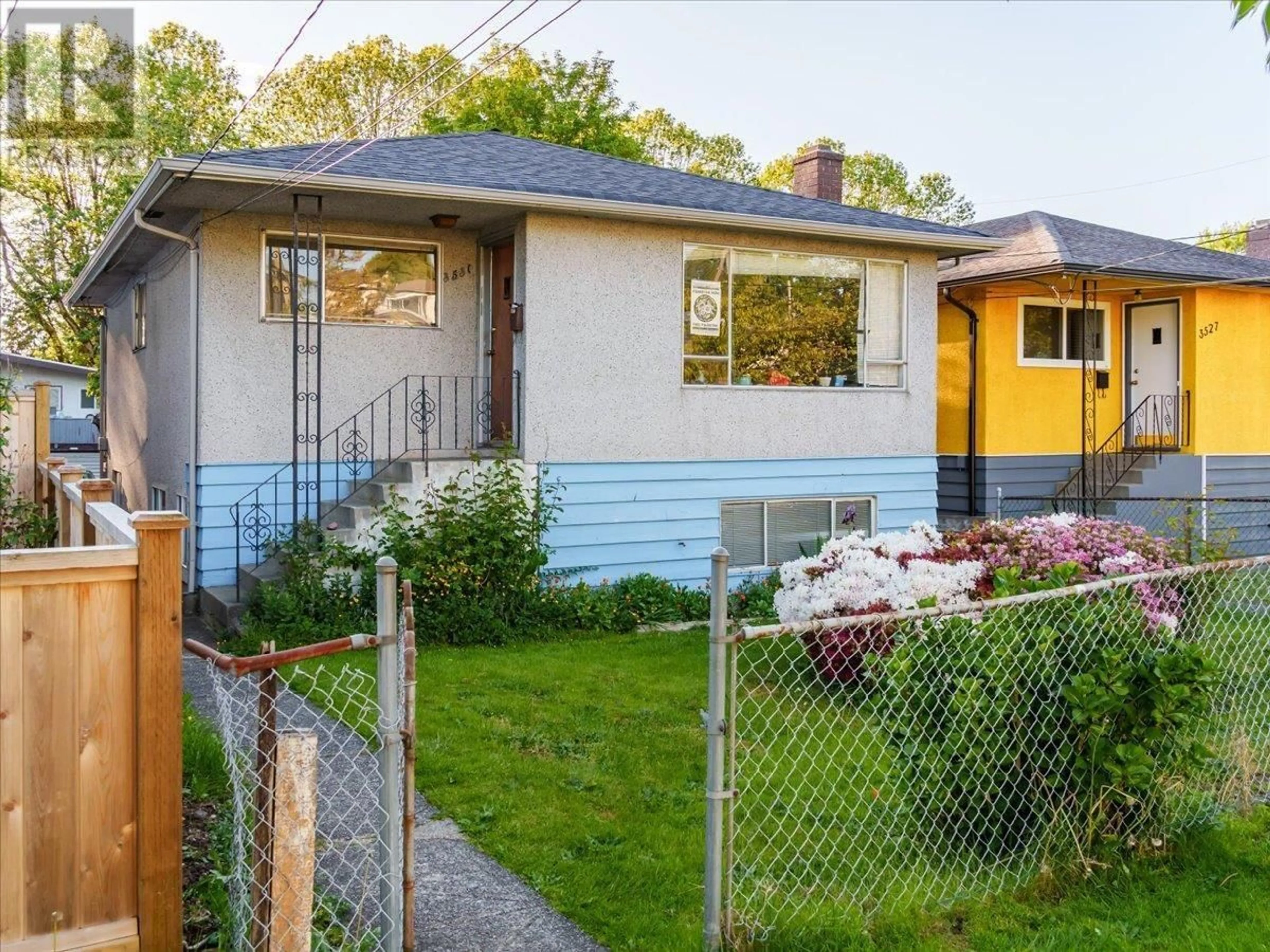 Home with vinyl exterior material, street for 3531 WALKER STREET, Vancouver British Columbia V5N5A9