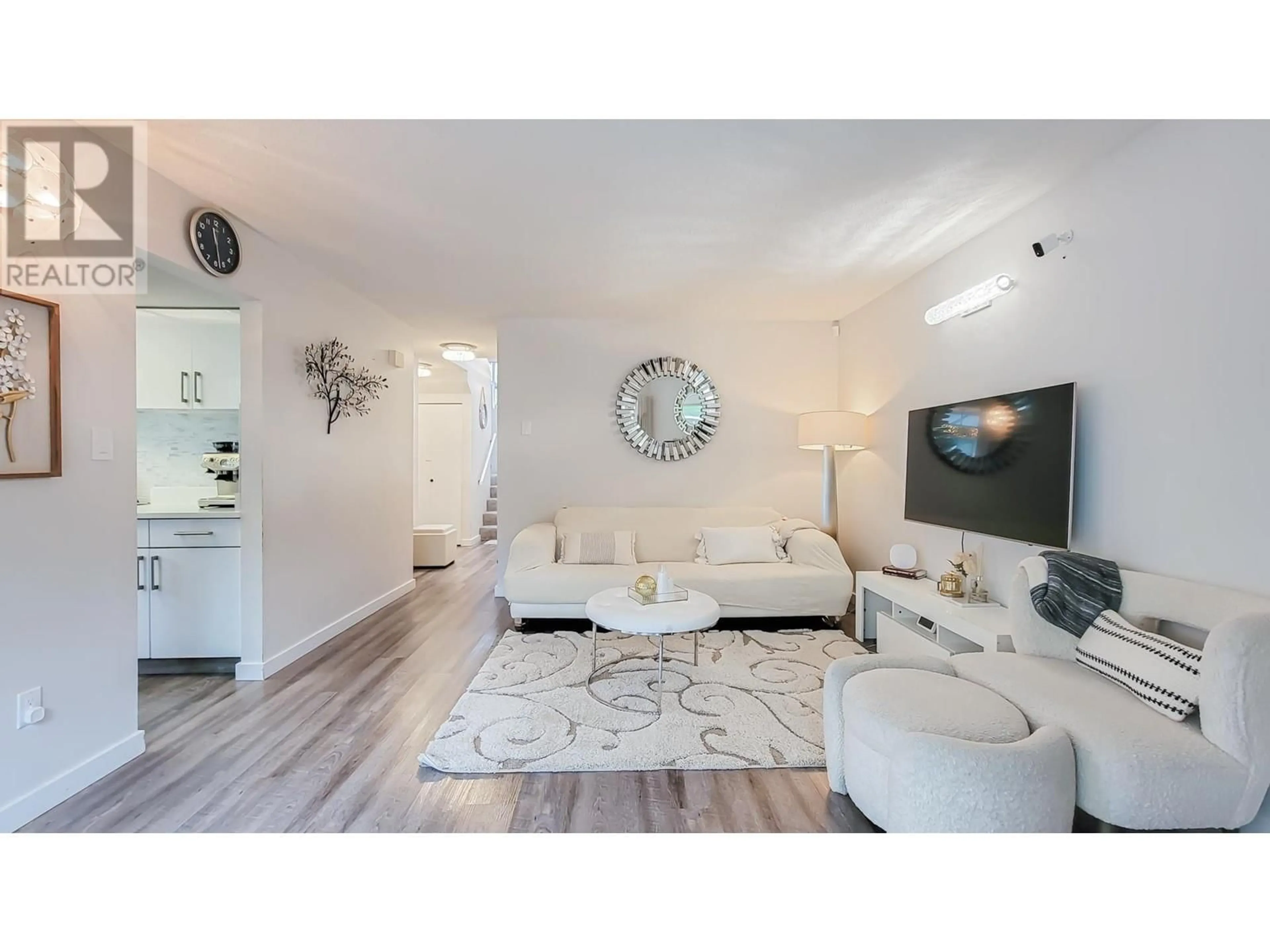 Living room with furniture, unknown for 38 - 1235 JOHNSON STREET, Coquitlam British Columbia V3B7E4