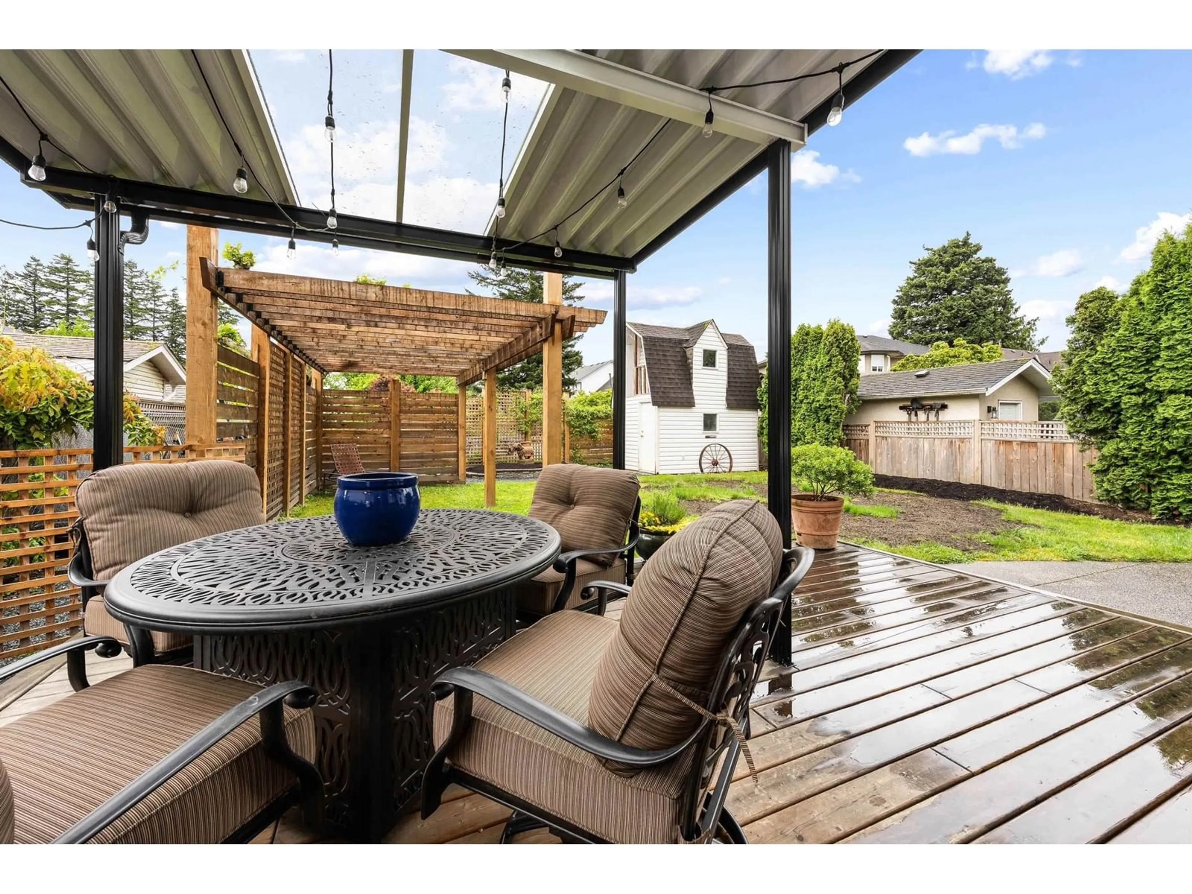 Patio, street for 5746 GILLIAN PLACE, Chilliwack British Columbia V2R3H7