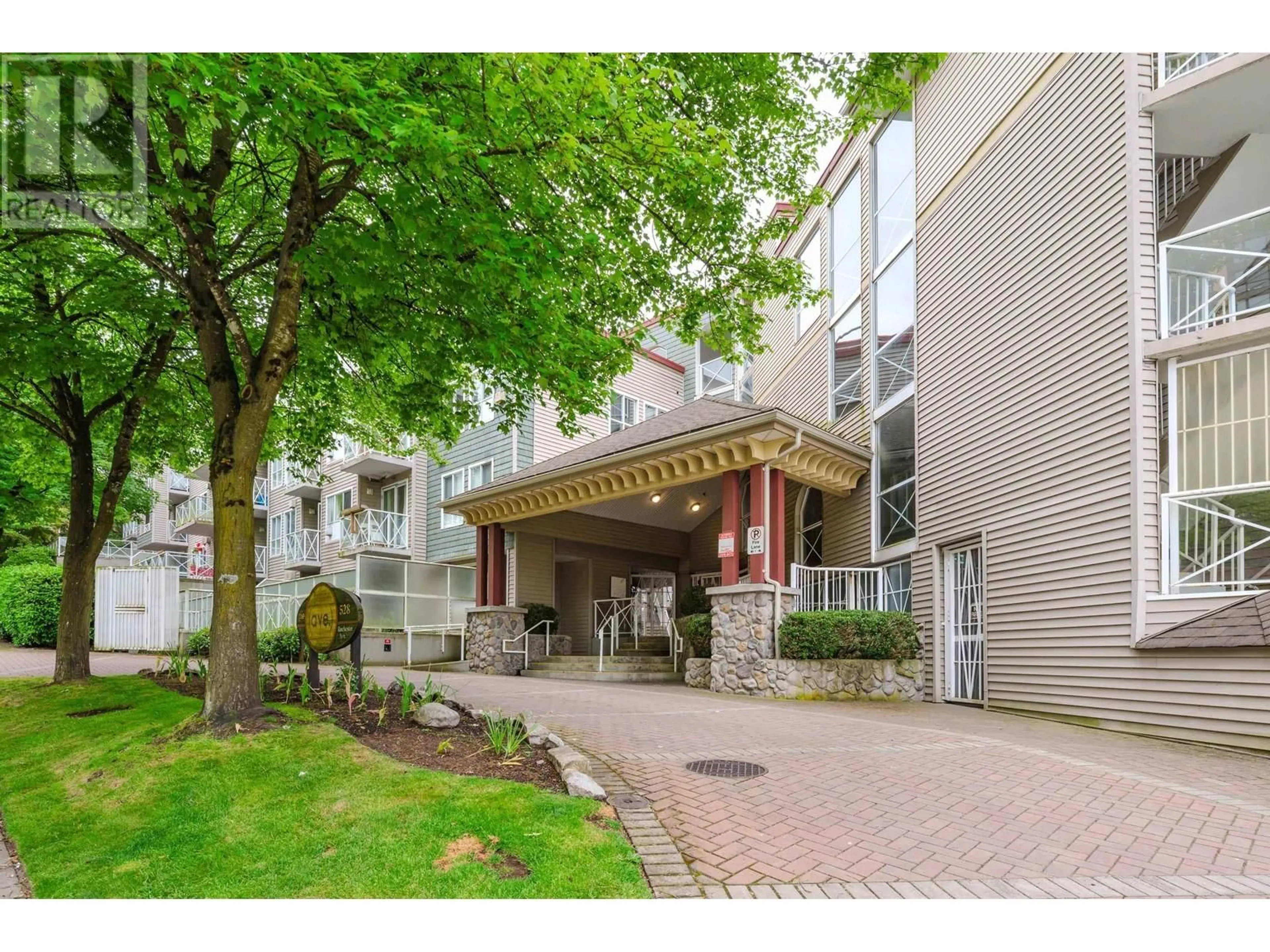 Indoor foyer for 308 - 528 ROCHESTER AVENUE, Coquitlam British Columbia V3K7A5