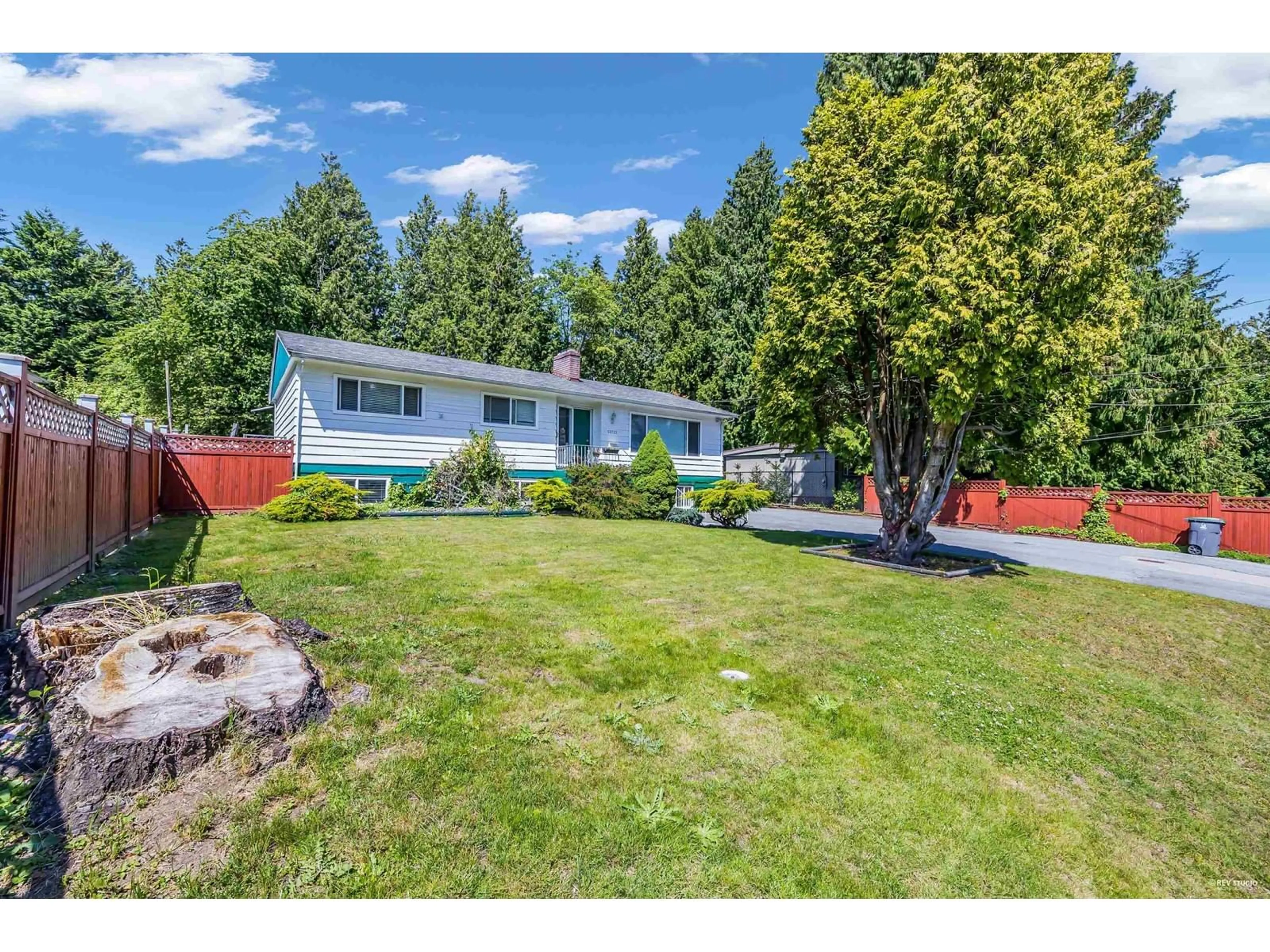 A pic from outside/outdoor area/front of a property/back of a property/a pic from drone, unknown for 13733 67A, Surrey British Columbia V3W2C2