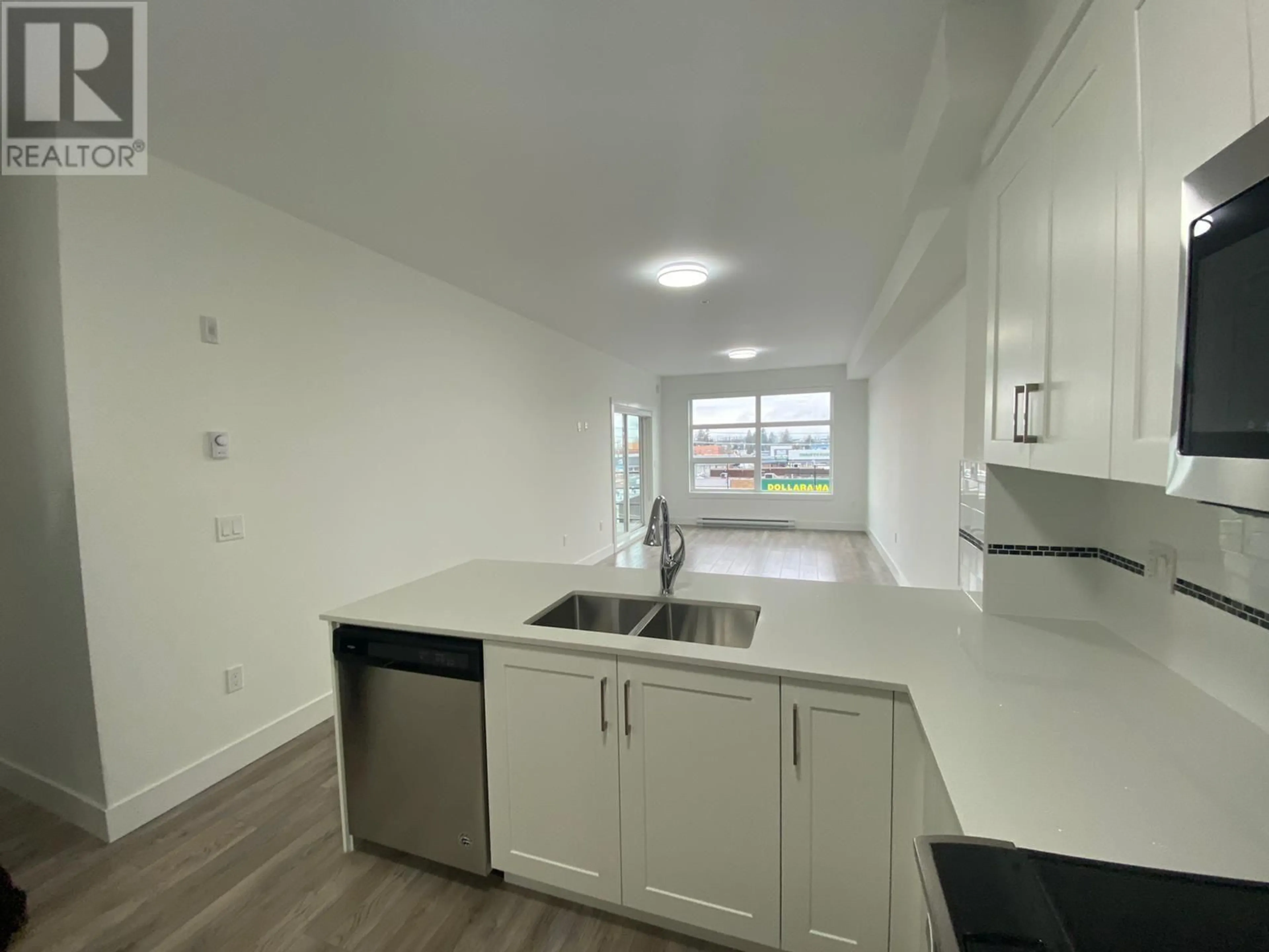 Standard kitchen, unknown for 408 - 22577 ROYAL CRESCENT, Maple Ridge British Columbia V2X2M2