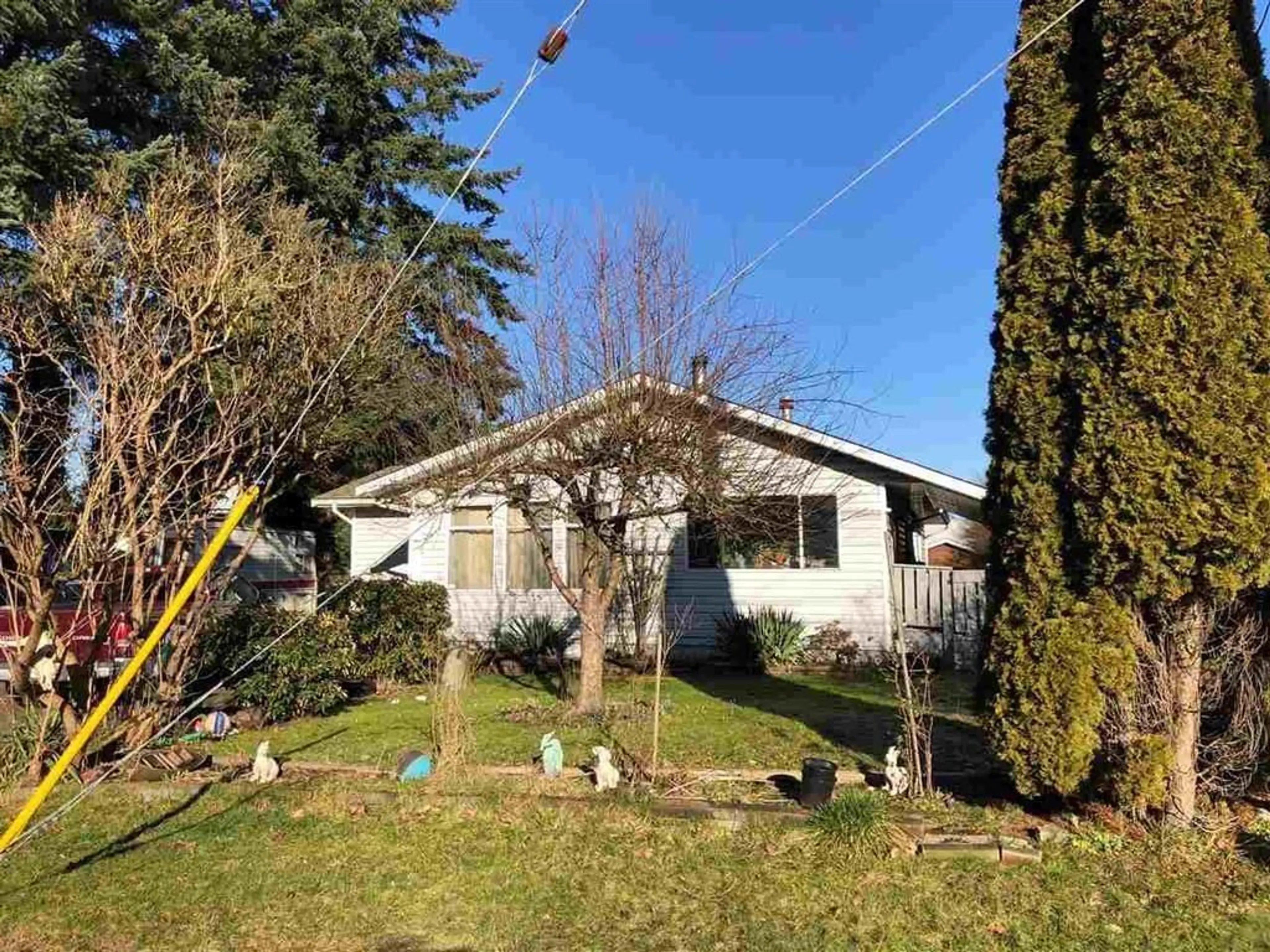 A pic from outside/outdoor area/front of a property/back of a property/a pic from drone, street for 20205 98A, Langley British Columbia V1M3E3