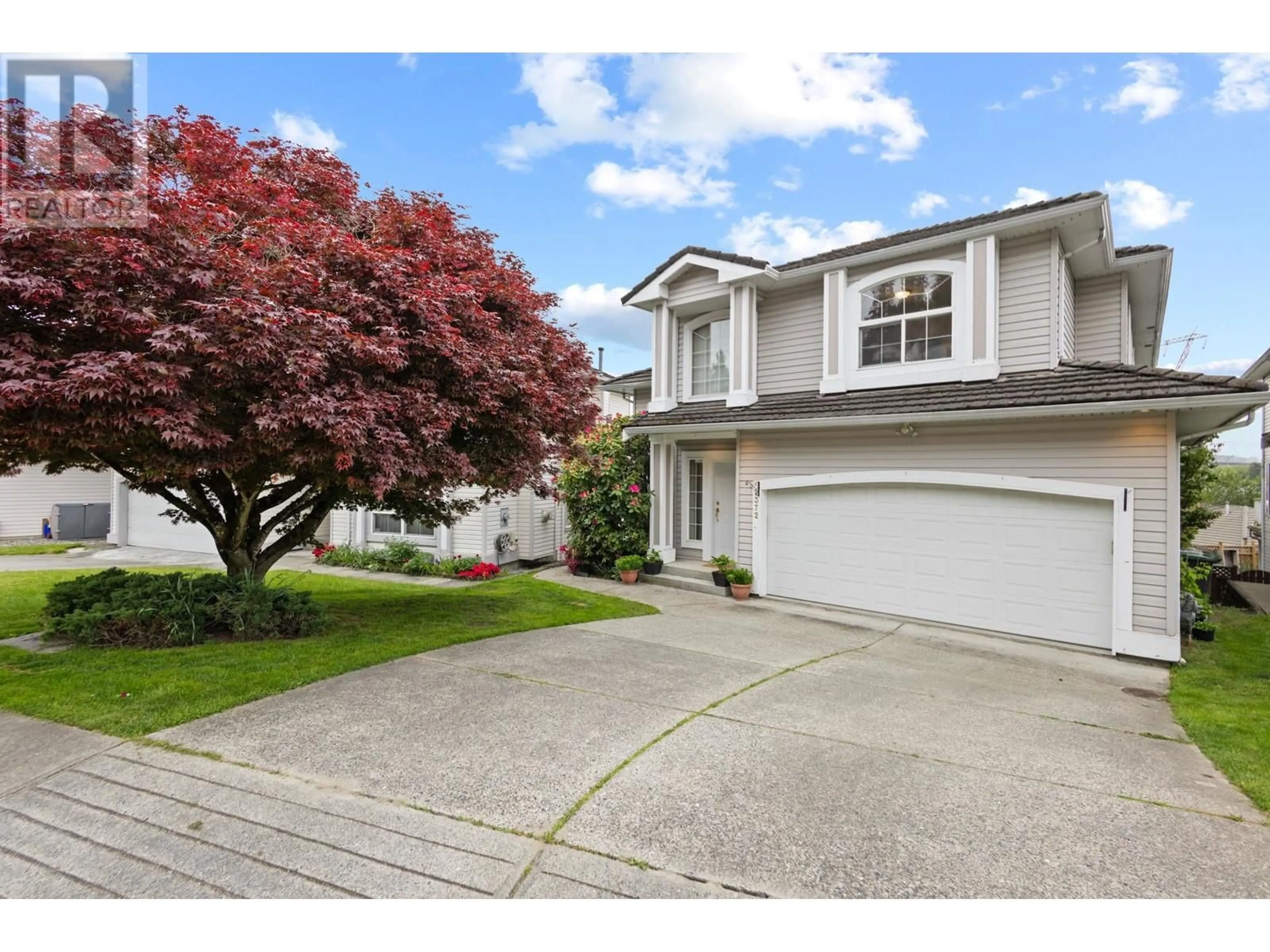 Home with vinyl exterior material, street for 2372 CAPE HORN AVENUE, Coquitlam British Columbia V3K1J8