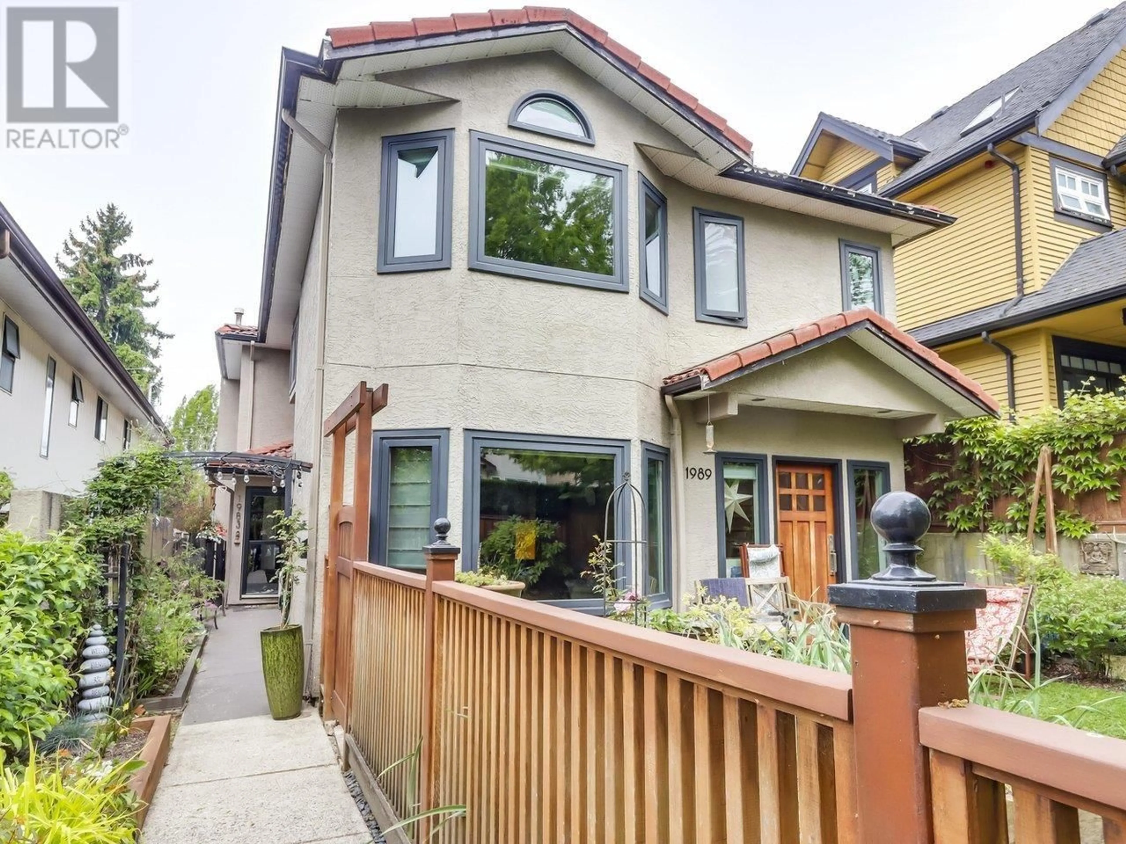 Home with brick exterior material, street for 1983 4TH AVENUE, Vancouver British Columbia V5N1K3