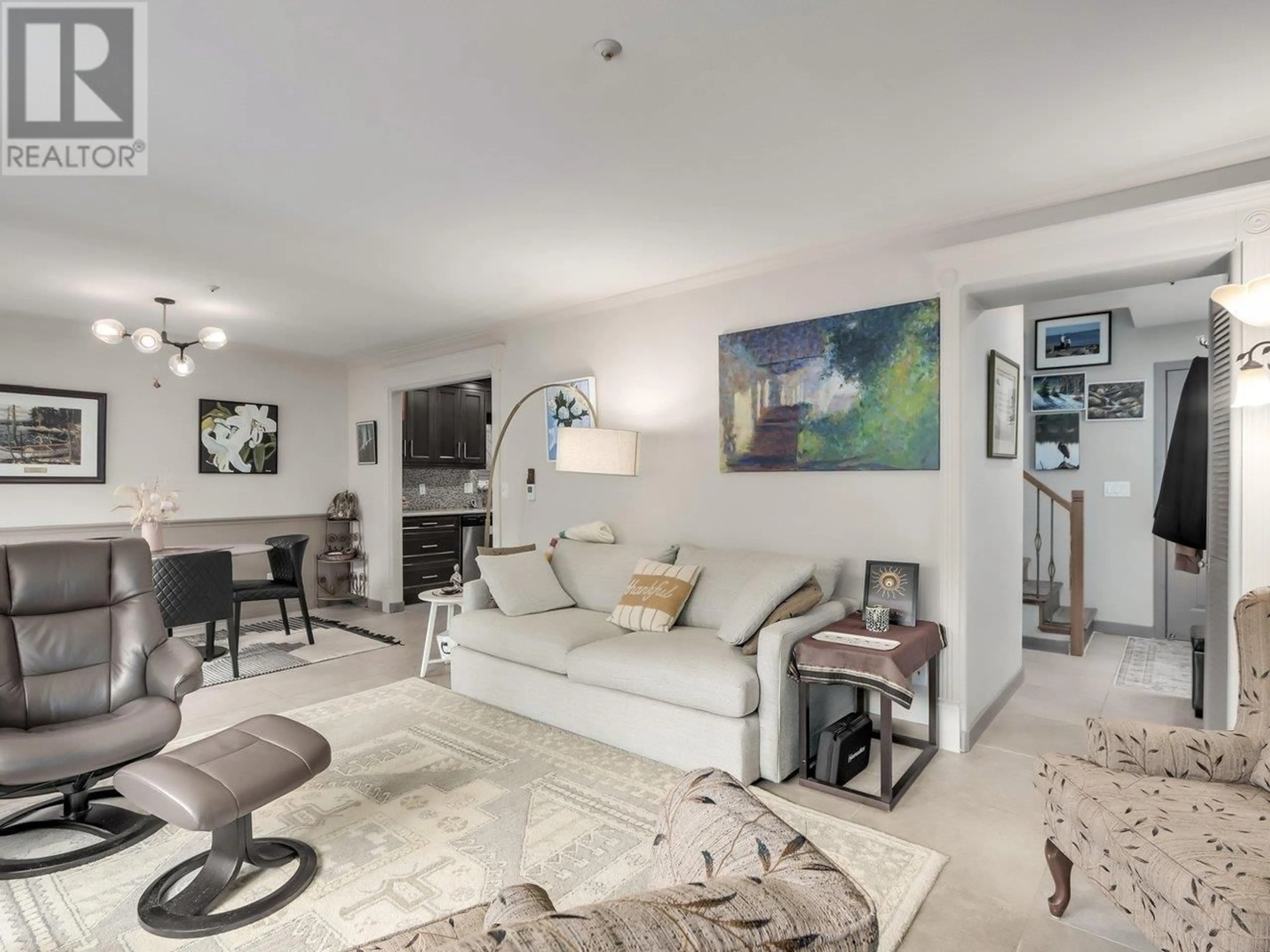Living room with furniture, unknown for 1983 4TH AVENUE, Vancouver British Columbia V5N1K3