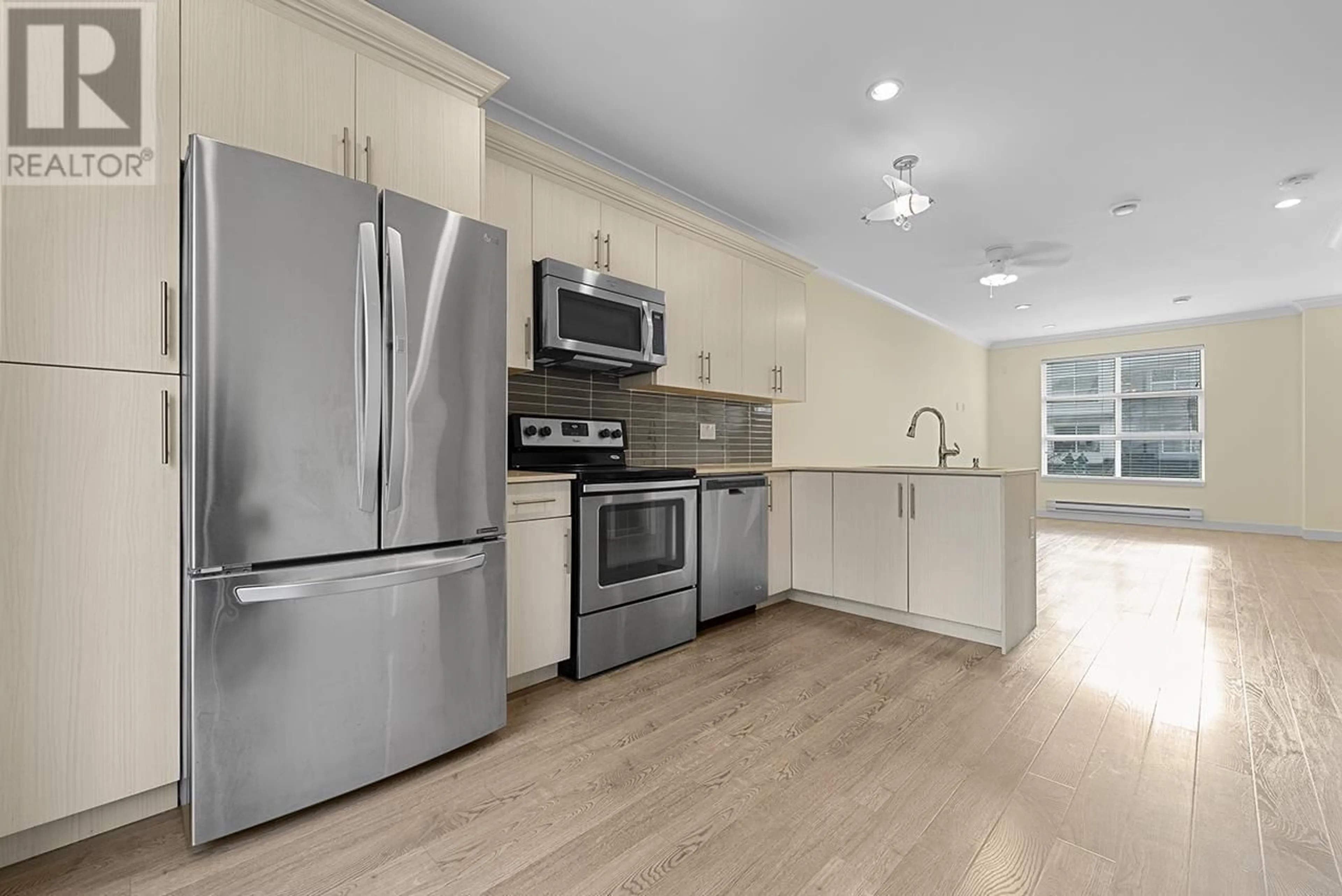 Open concept kitchen, unknown for 2 - 4191 NO. 4 ROAD, Richmond British Columbia V6X2M2