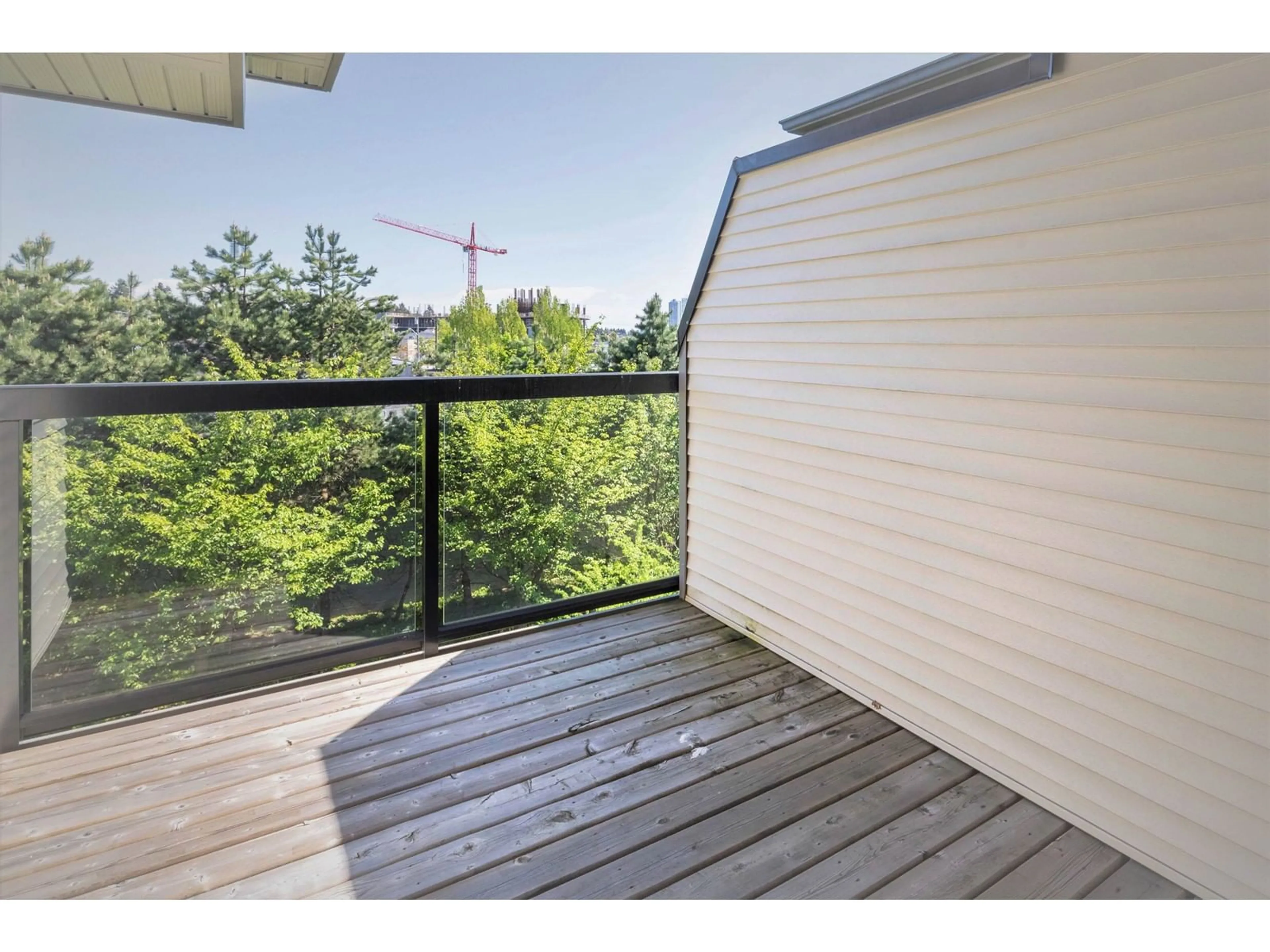 Patio, unknown for 446 - 10838 CITY, Surrey British Columbia V3T5X9