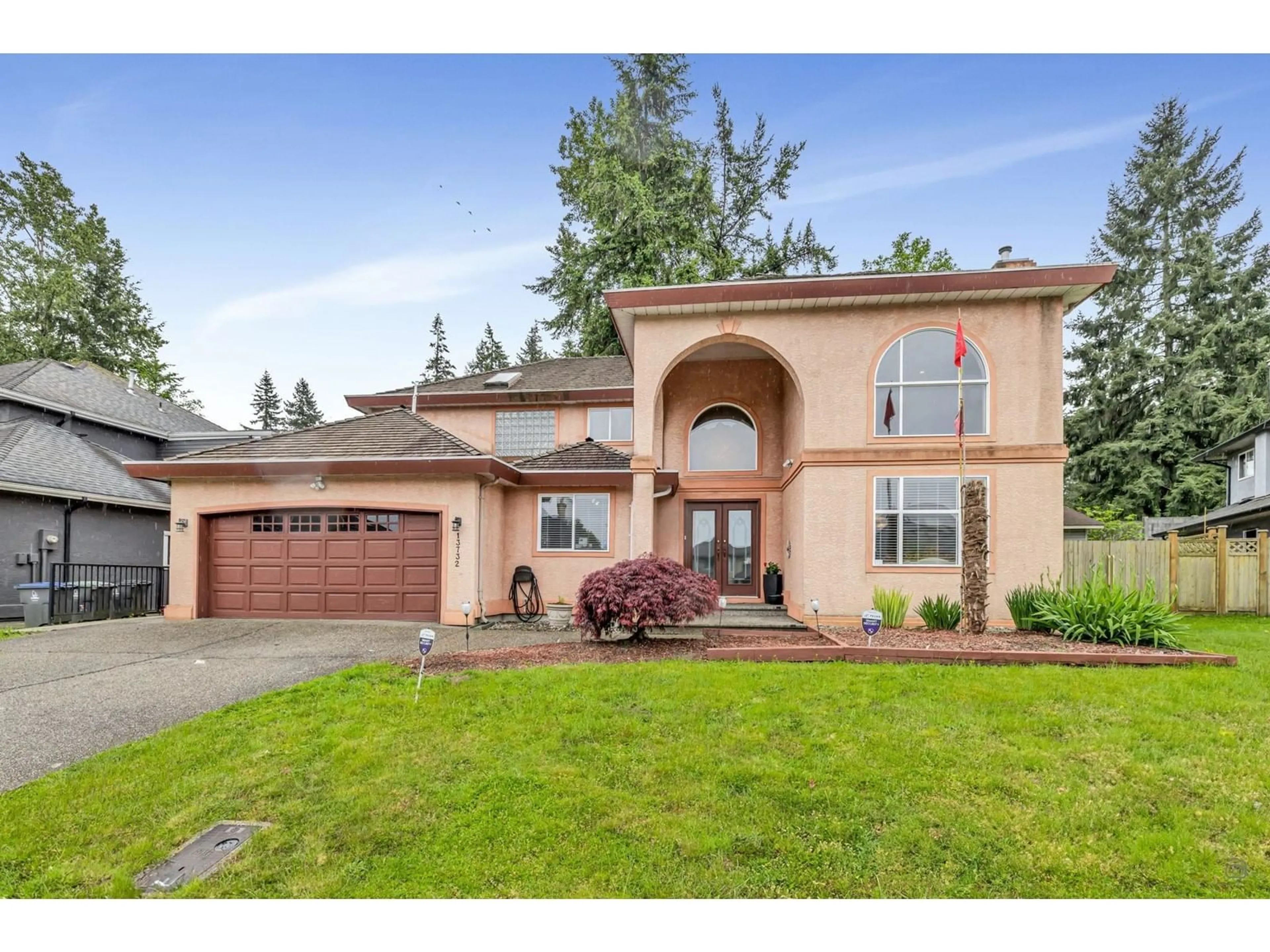Home with vinyl exterior material, street for 13732 58, Surrey British Columbia V3X3J1
