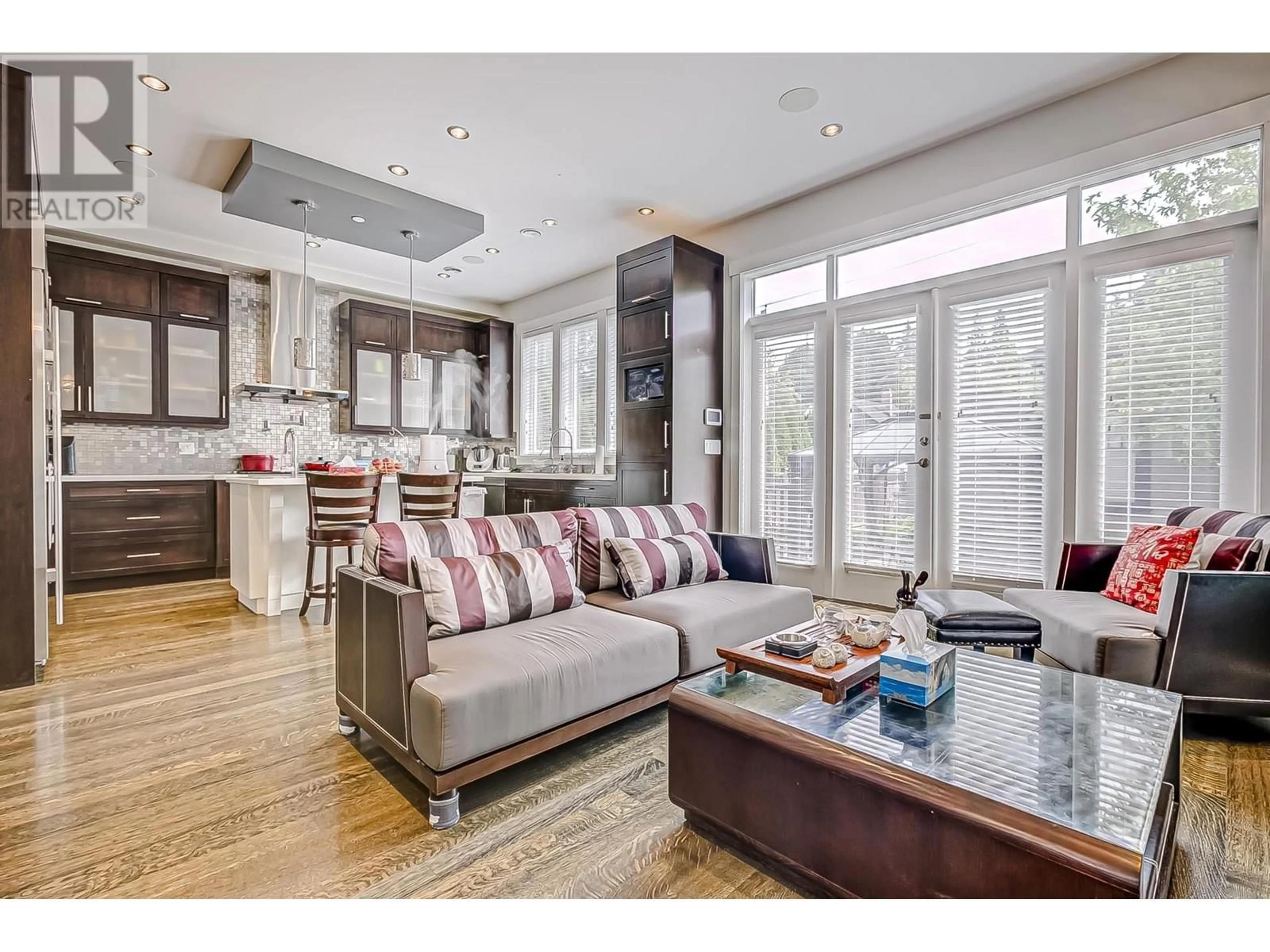 Open concept kitchen, unknown for 4478 15TH AVENUE, Vancouver British Columbia V6R3B2