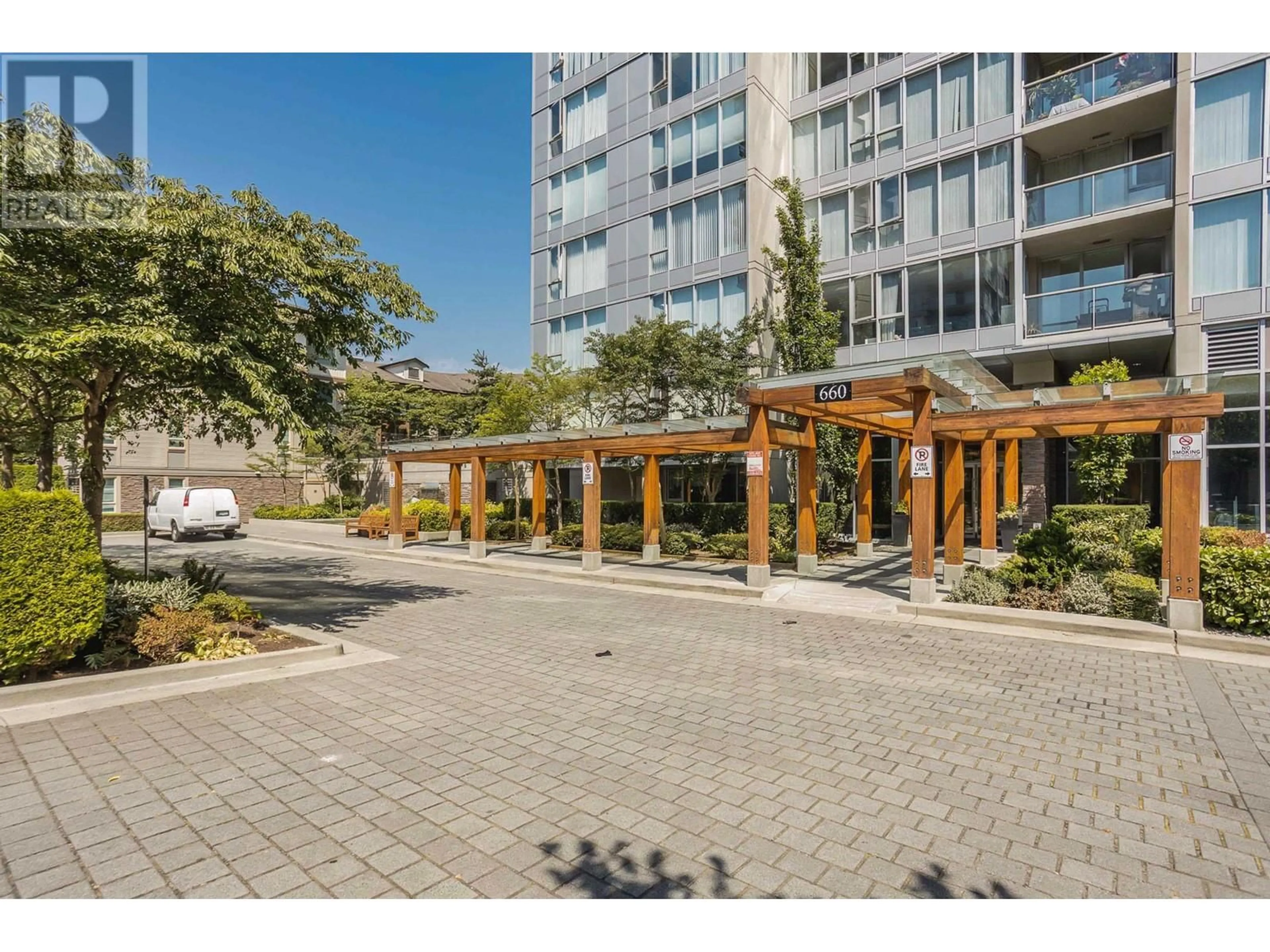 Patio, street for 2003 - 660 NOOTKA WAY, Port Moody British Columbia V3H0B7