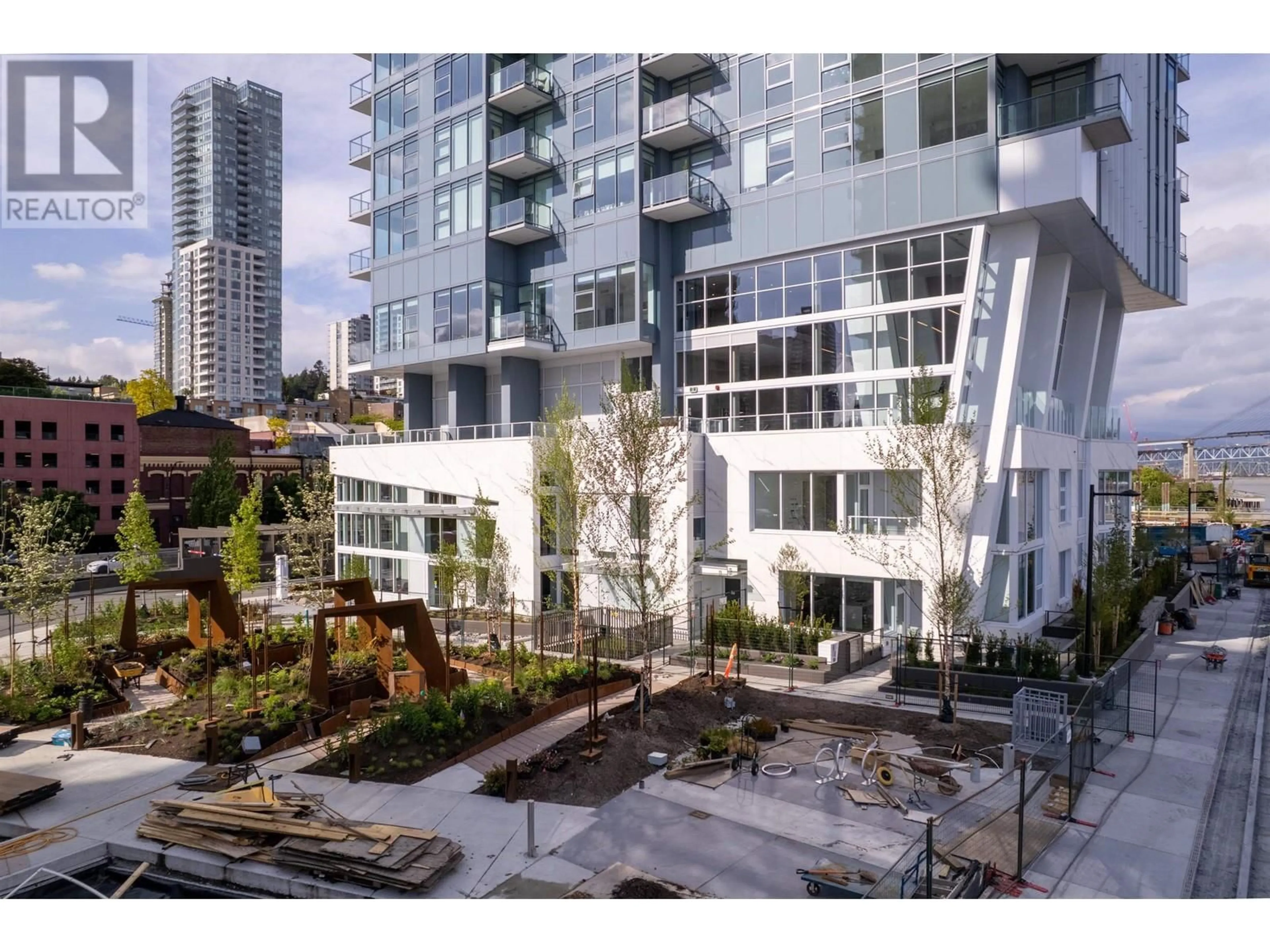 Patio, street for 602 - 660 QUAYSIDE DRIVE, New Westminster British Columbia V3M0P1