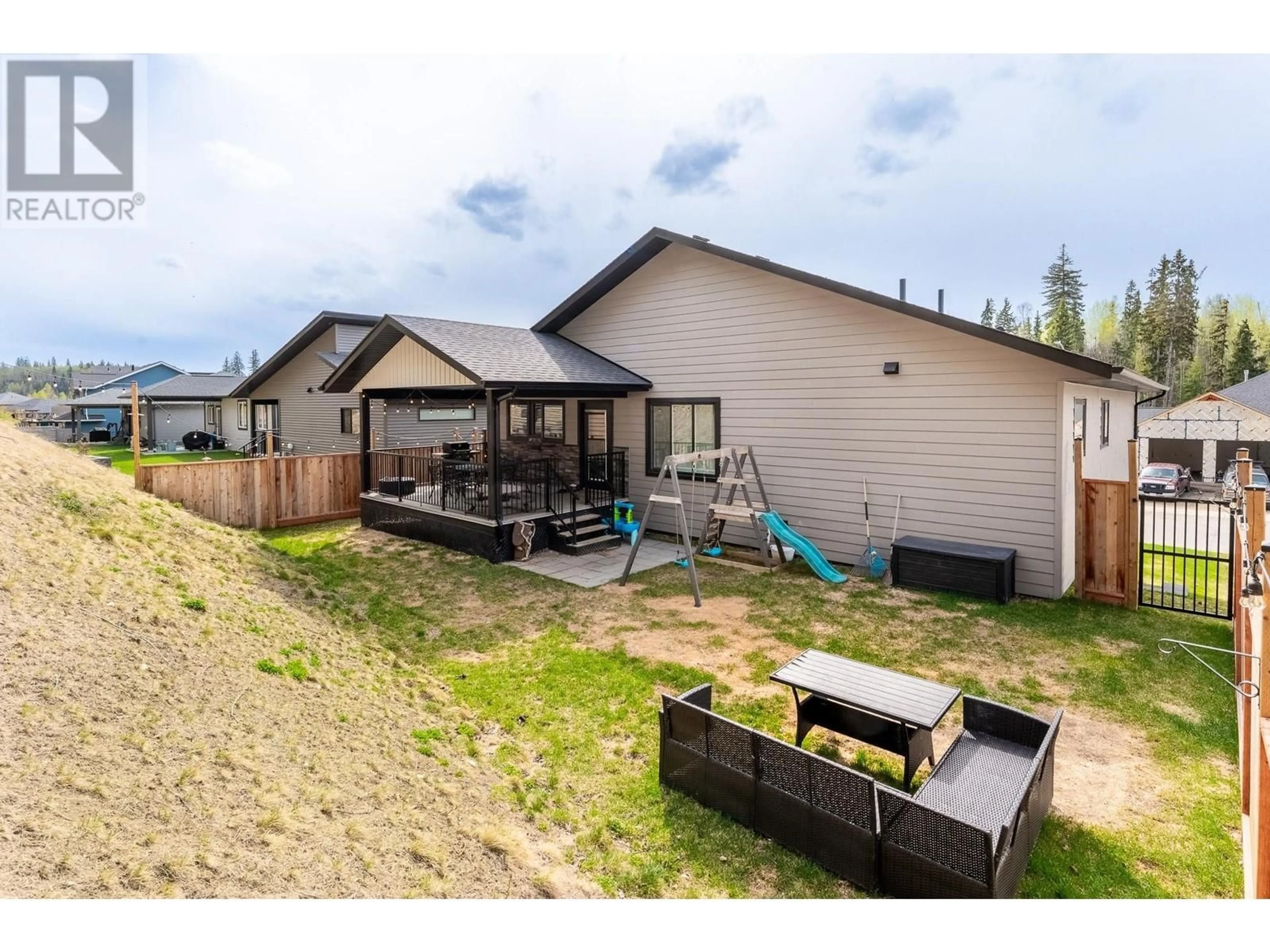 Unknown for 2834 LINKS DRIVE, Prince George British Columbia V2K0B3