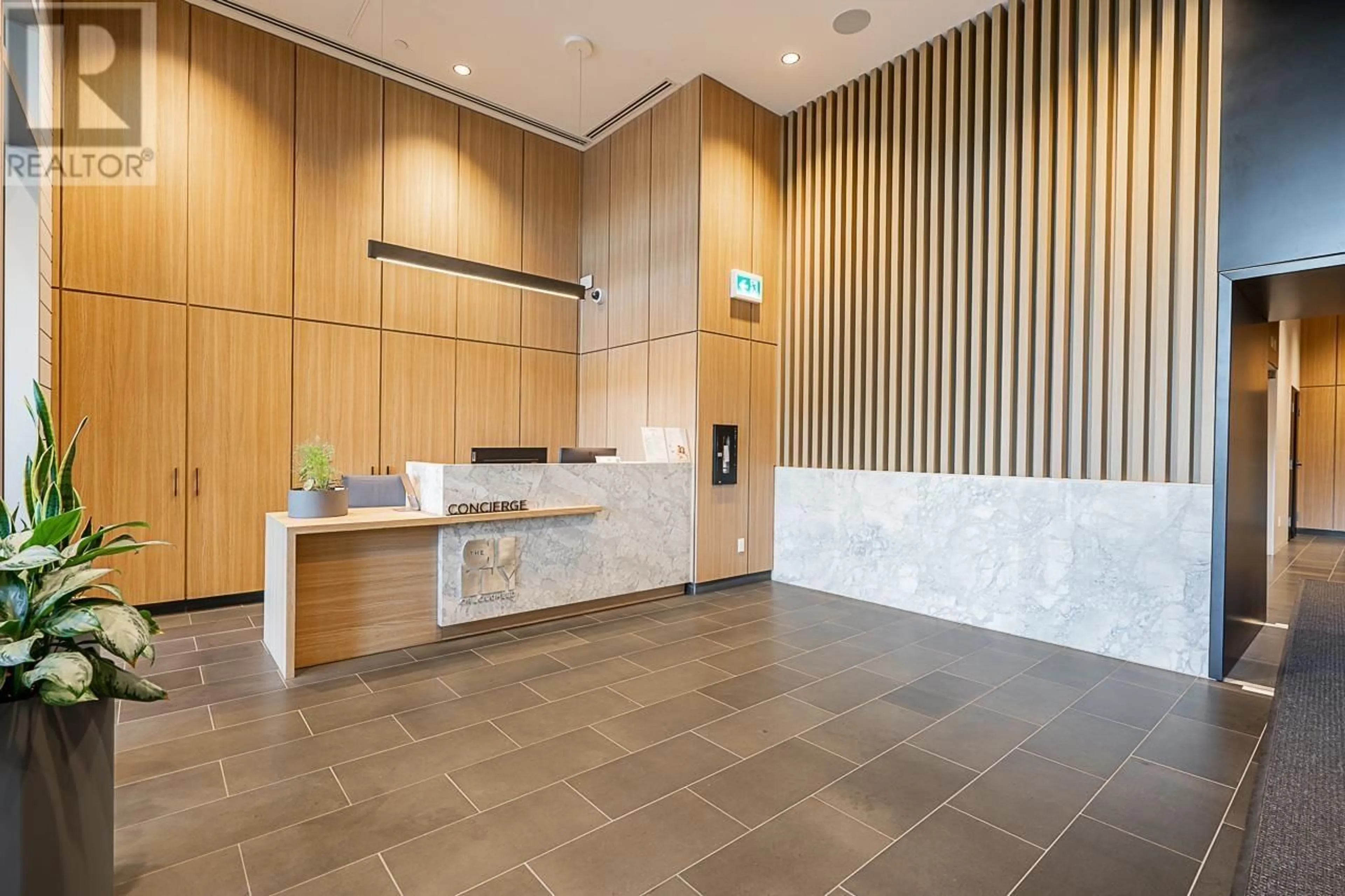 Indoor foyer for 3901 - 3833 EVERGREEN PLACE, Burnaby British Columbia V3J0M2