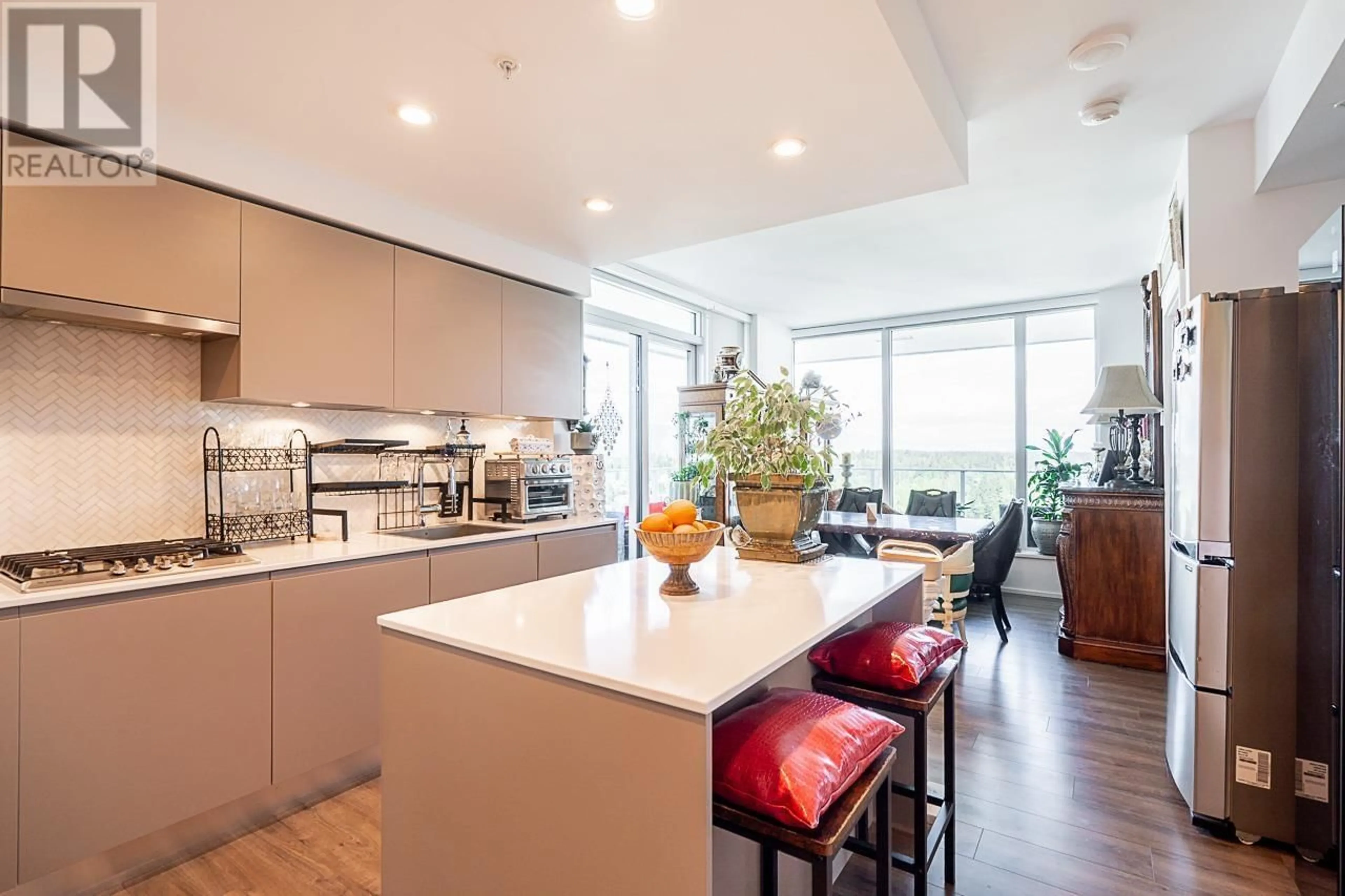 Open concept kitchen, unknown for 3901 - 3833 EVERGREEN PLACE, Burnaby British Columbia V3J0M2