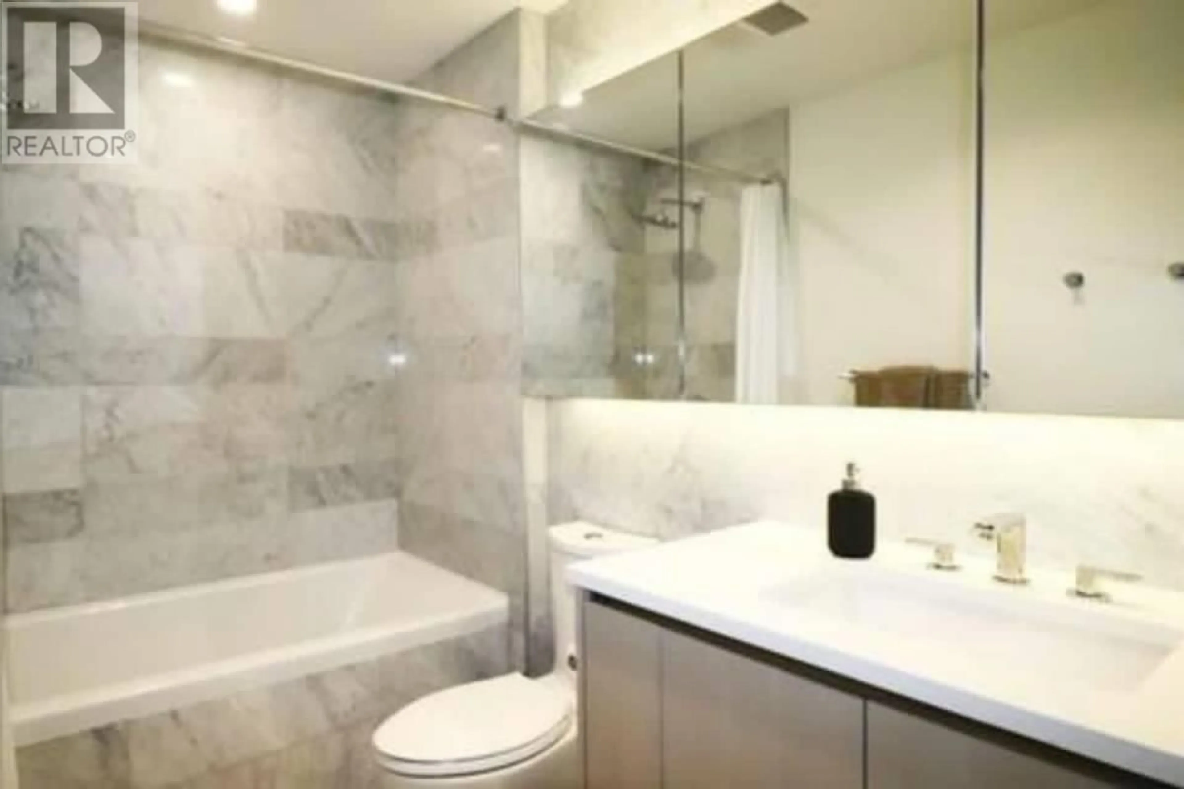 Standard bathroom, ceramic/tile floor for 206 - 89 NELSON STREET, Vancouver British Columbia V6Z0E7