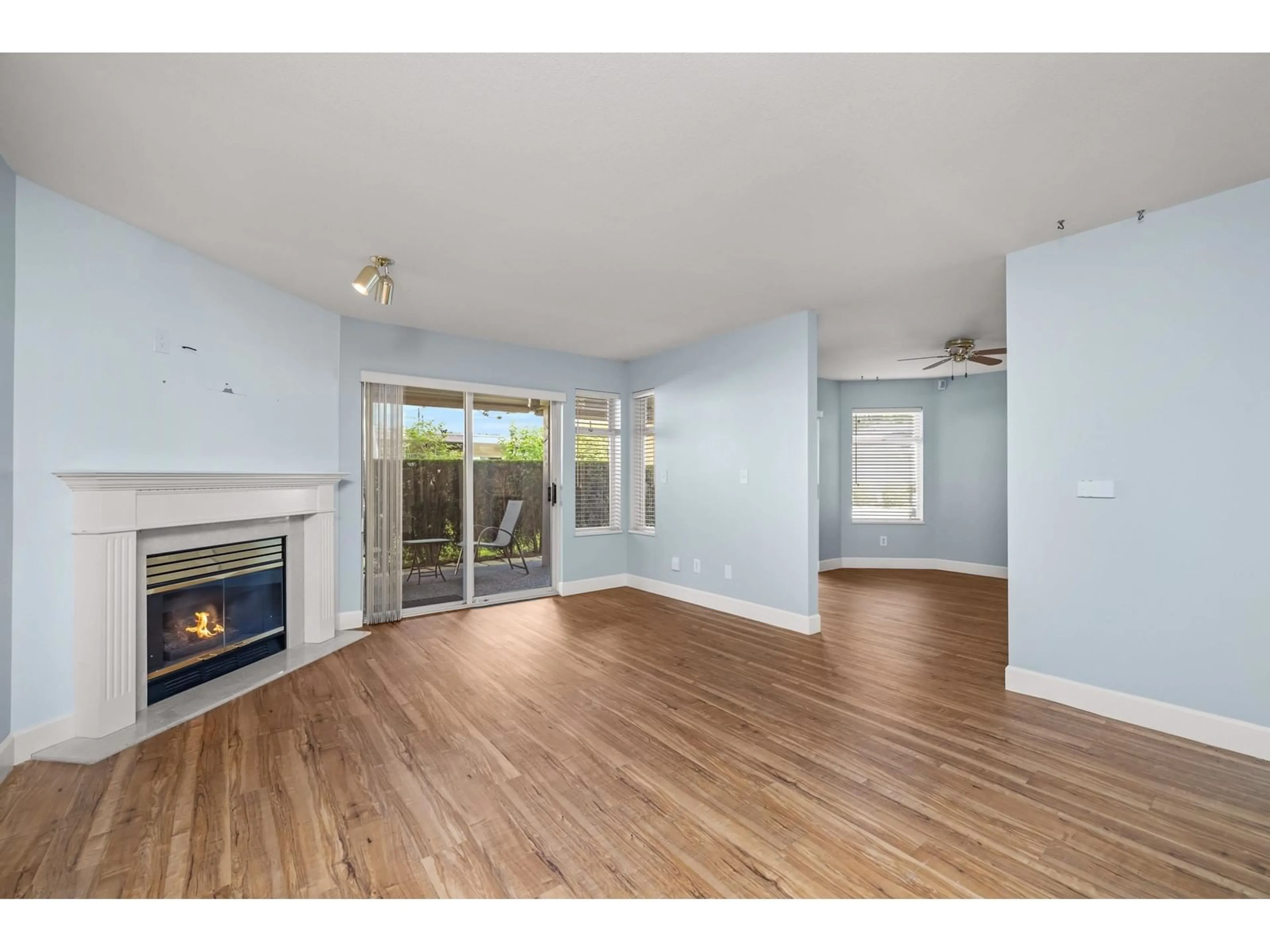 A pic of a room for 120 - 6875 121, Surrey British Columbia V3W1C2