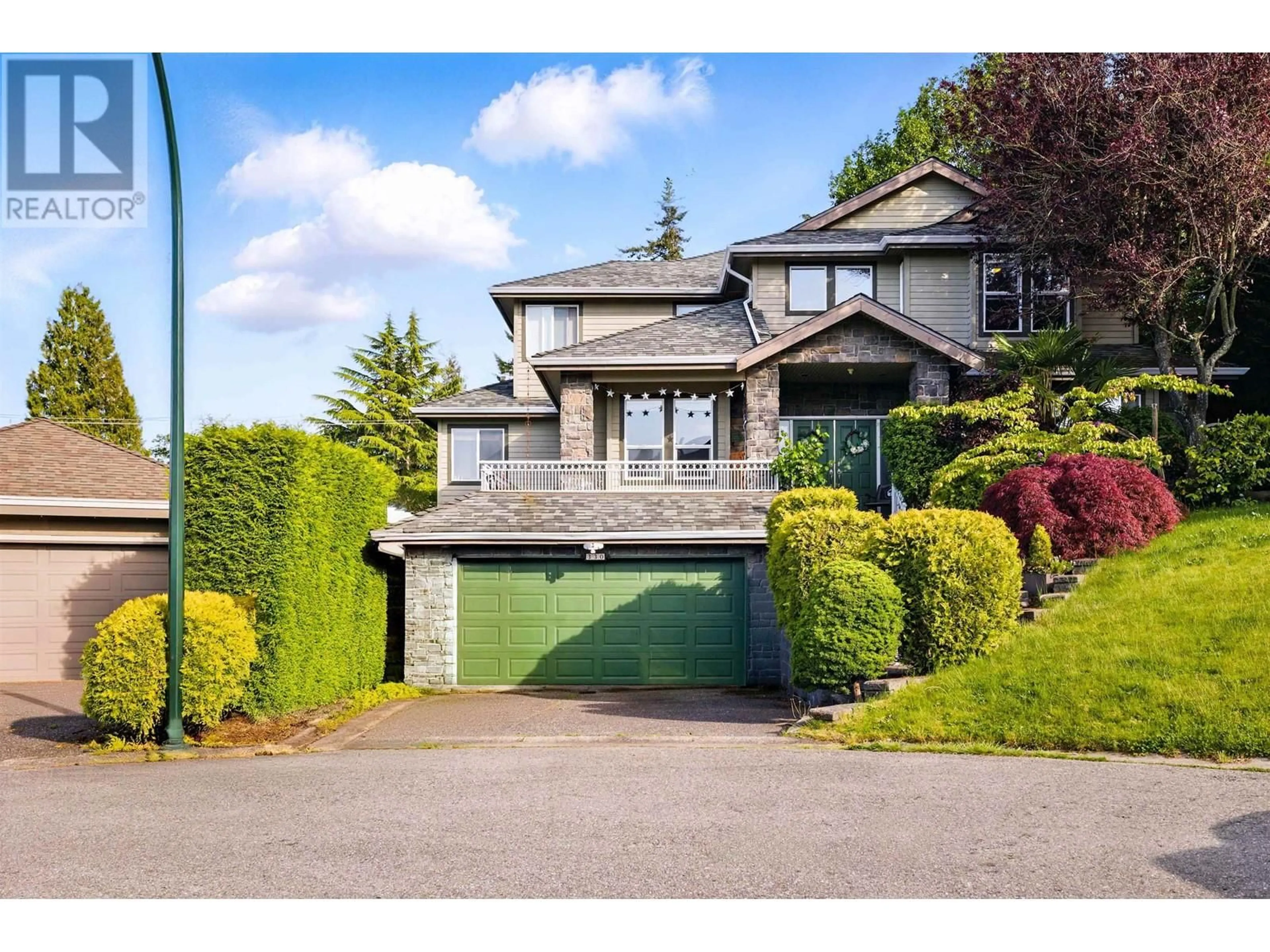 Home with vinyl exterior material, street for 330 ROSEHILL WYND, Delta British Columbia V4M3L9
